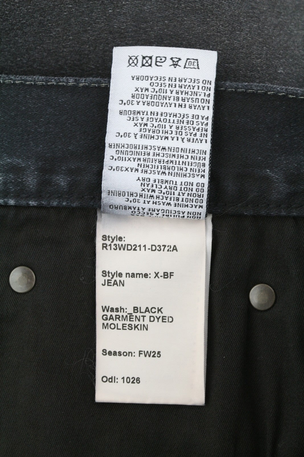 R13 X-BF moteriški džinsai 26 juodi dažyti moleskino trumpinti užtrauktuku FW25 