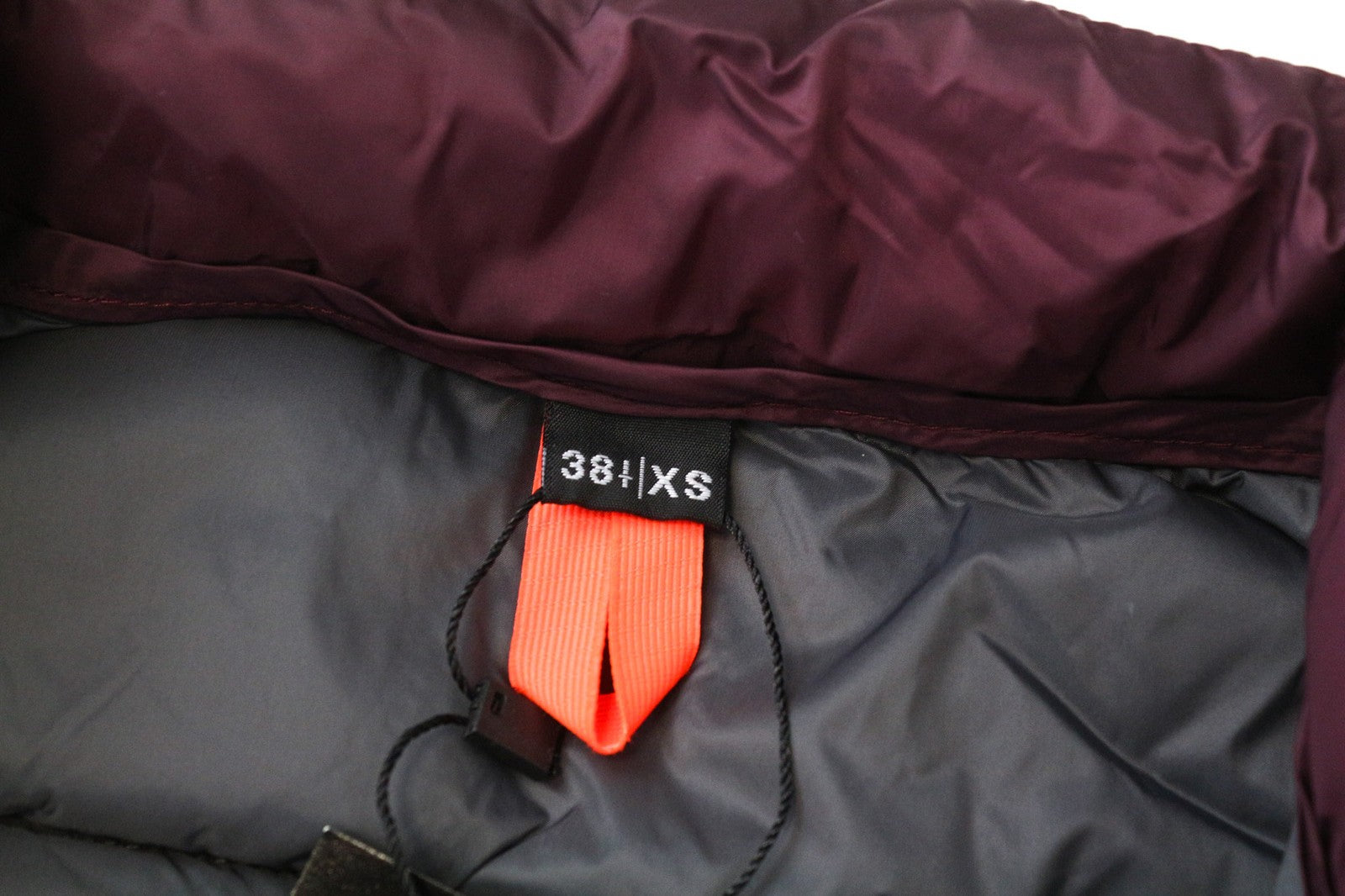 TUCANO URBANO Hot Dan moteriška liemenė IT38 bordo spalvos, paminkštinta, kvėpuojanti 