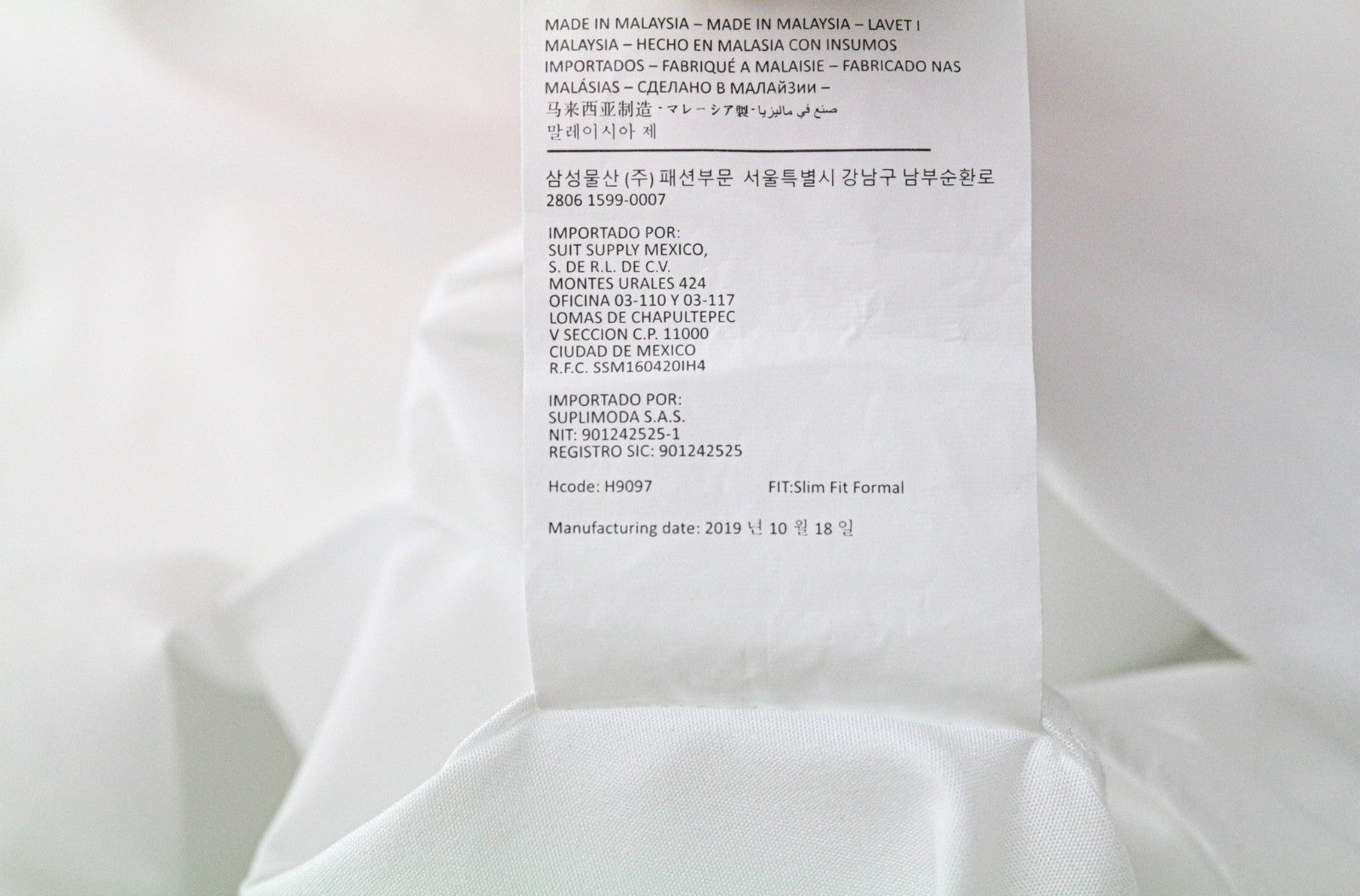 „SUITSUPPLY“ vyriški formalūs marškiniai, 43/17, ploni, balti medvilniniai marškiniai su iškirpte, užsegami sagomis 