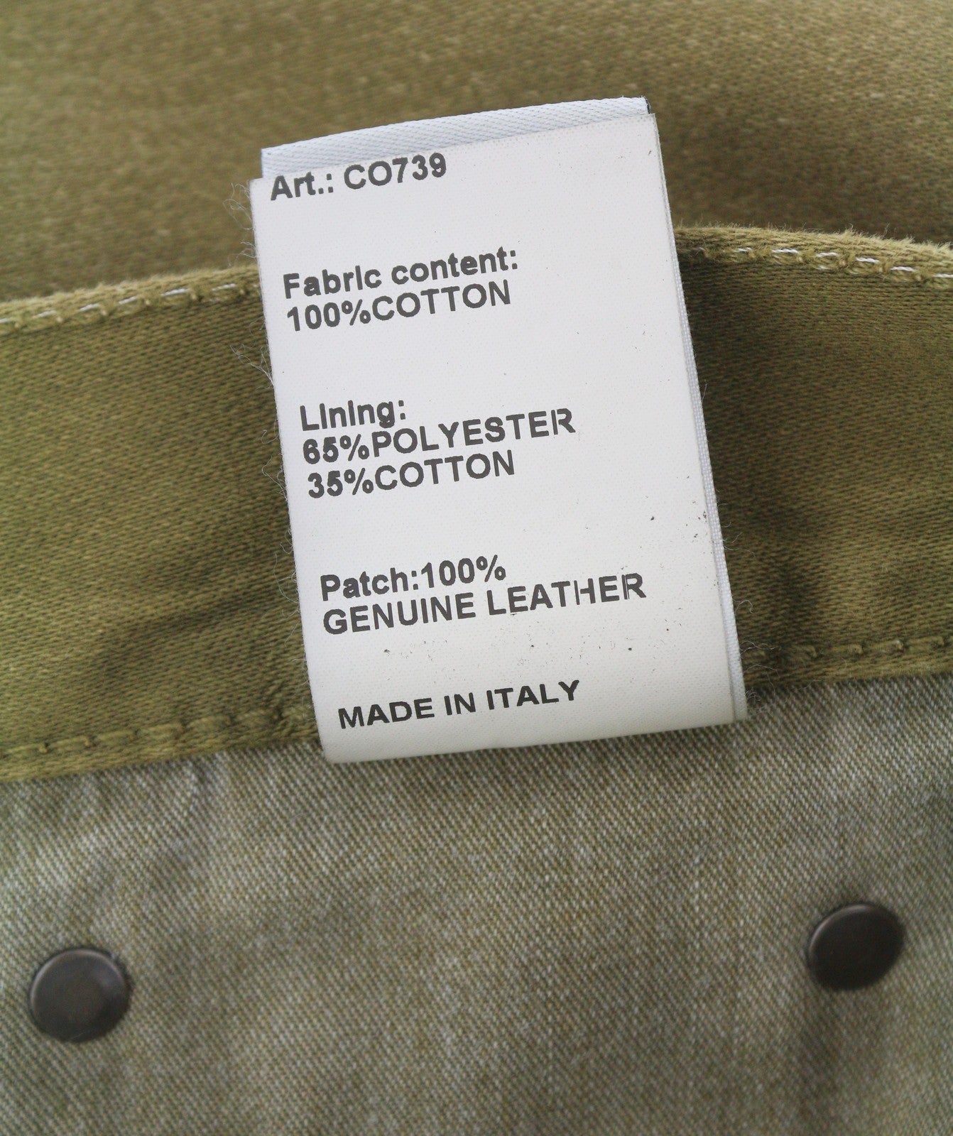 R13 Boyfriend moteriškos kelnės 26 alyvuogių spalvos, dažytos moleskino spalvos, trumpintos, išblukintos, FW25 