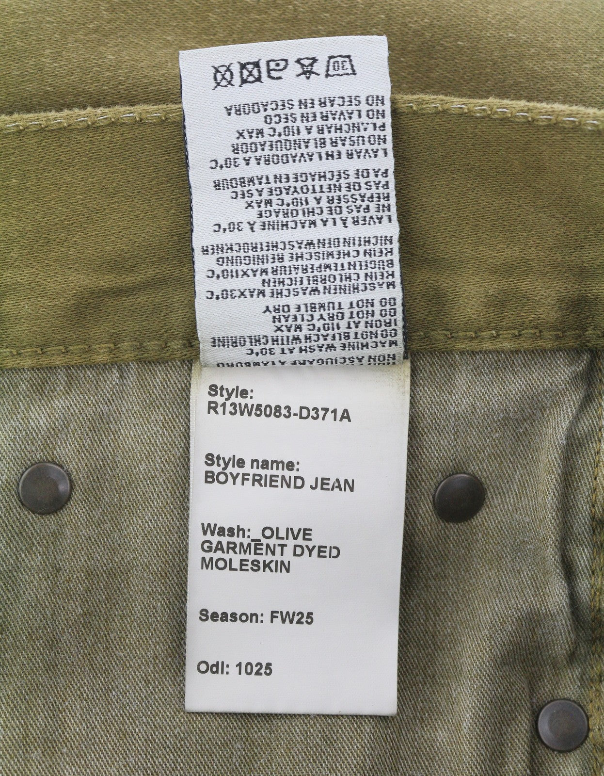 R13 Boyfriend moteriškos kelnės 26 alyvuogių spalvos, dažytos moleskino spalvos, trumpintos, išblukintos, FW25 