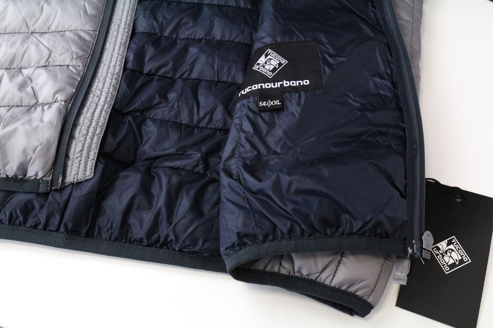 TUCANO URBANO moteriška striukė su daugkartiniu užtrauktuku IT54, pilka, vandeniui atspari, neperpučiama 