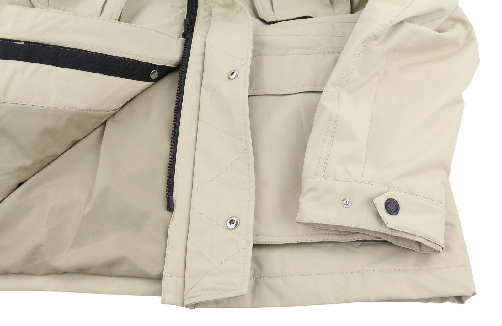 GANT Padded D2 Short Parka Men Jacket M Dry Sand Patch Pockets Hooded RRP395