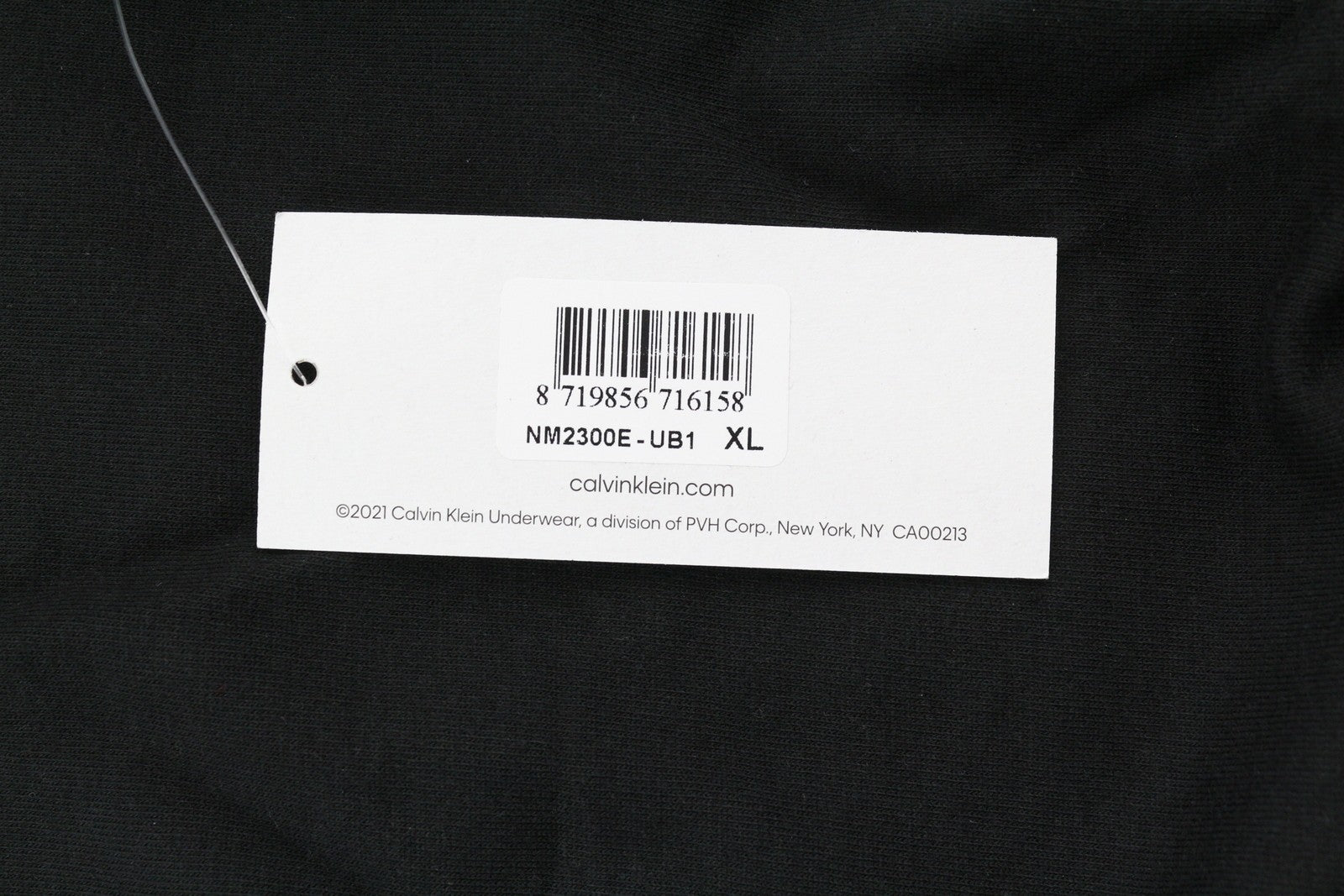 CALVIN KLEIN Men Sweatshirt XL Black Crew Neck Pull On Embroidered Logo Front