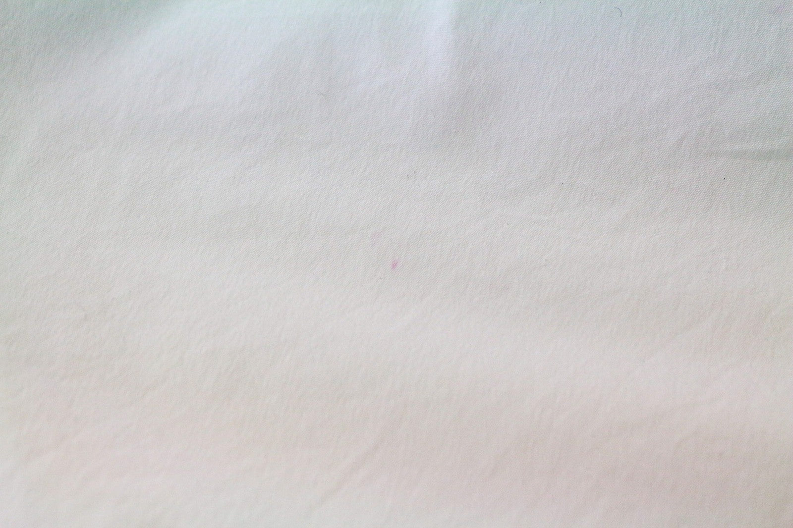 SUISTUDIO Bob moteriški marškinėliai, UK10, balti, ploni, medvilnės mišinio, oficiali palaidinė su valties formos iškirpte. 