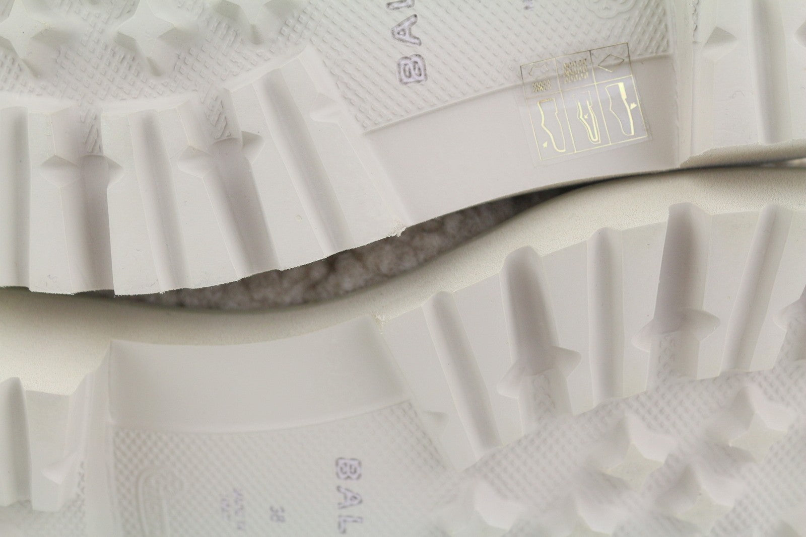 BALLY Ninni Women Boots EU38 Ivory Teddy Shearling Laced Mid Top RRP899