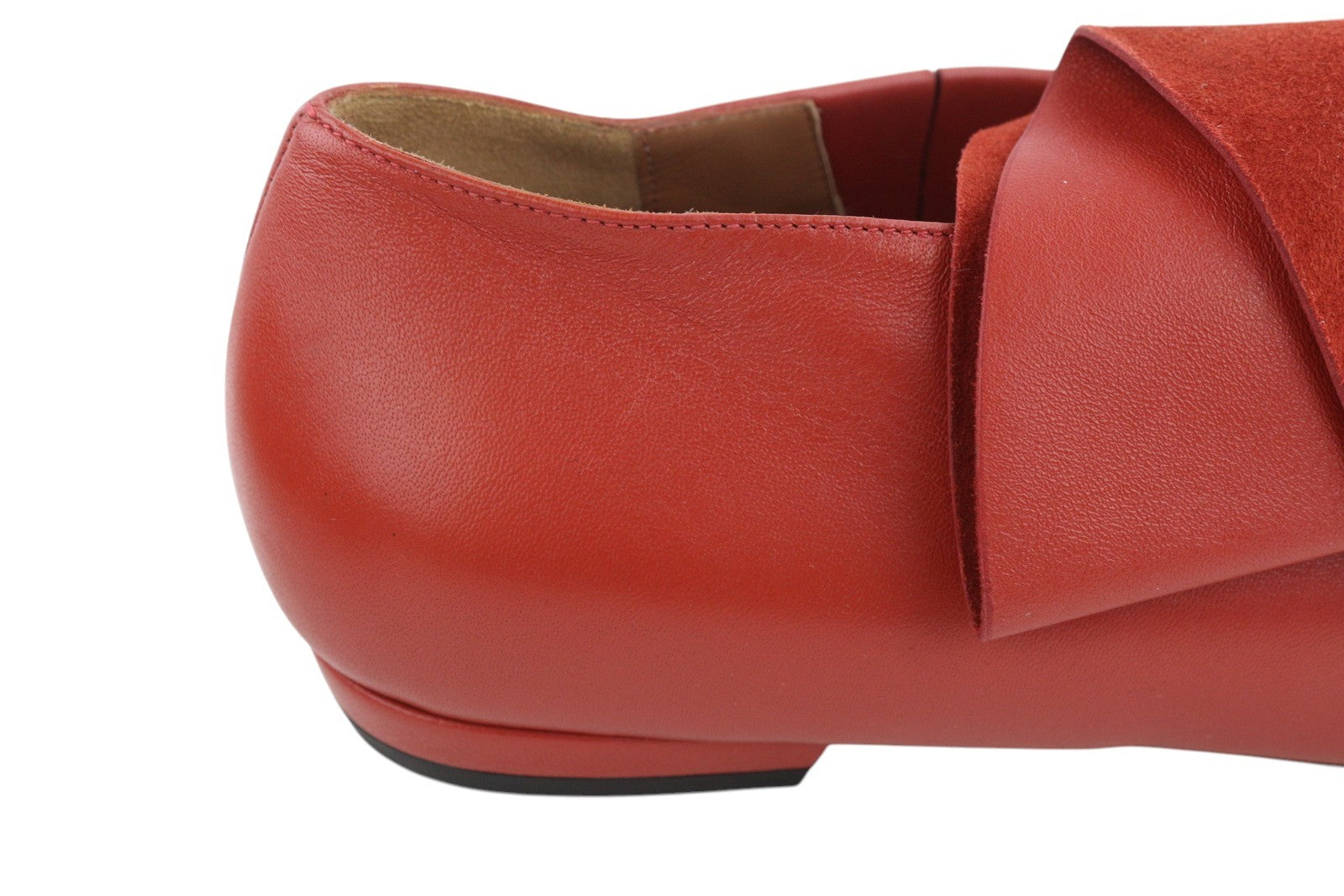 EMPORIO ARMANI X3D223 Women Flats EU37 Red Leather Pointed Slip Casual