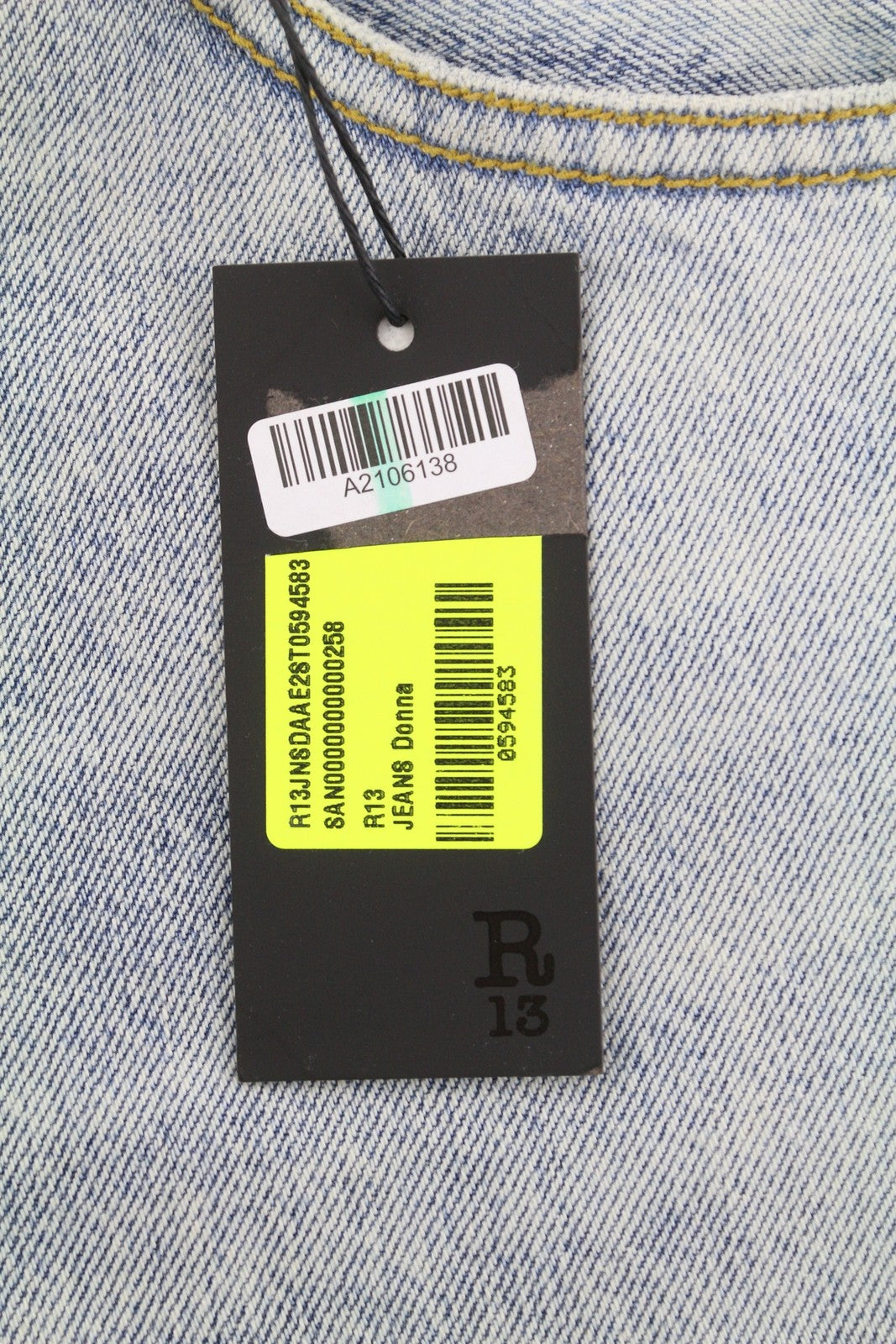 R13 Camille moteriški džinsai, 27 Leyton mėlyni, išblukę, apdriskę, trumpi iki kulkšnies. 