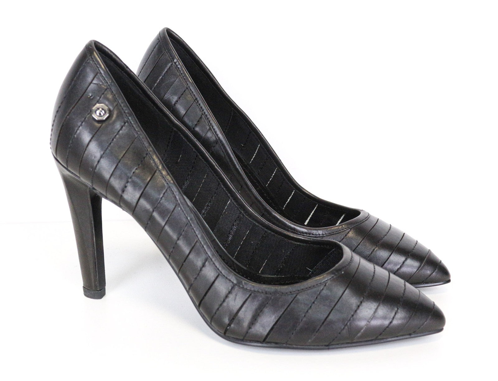 DIESEL moteriški juodi tekstūruoti aukštakulniai smailiais nosimis, 39 dydis, klasikinio stiliaus 