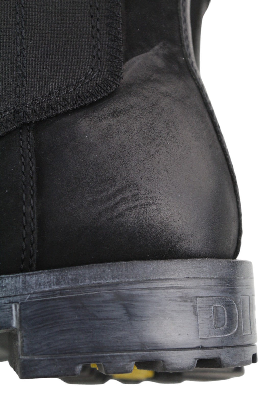 DIESEL D-Thruper vyriški juodi odiniai aulinukai su užtrauktuku, EU46, rekomenduojama kaina – 260 € 