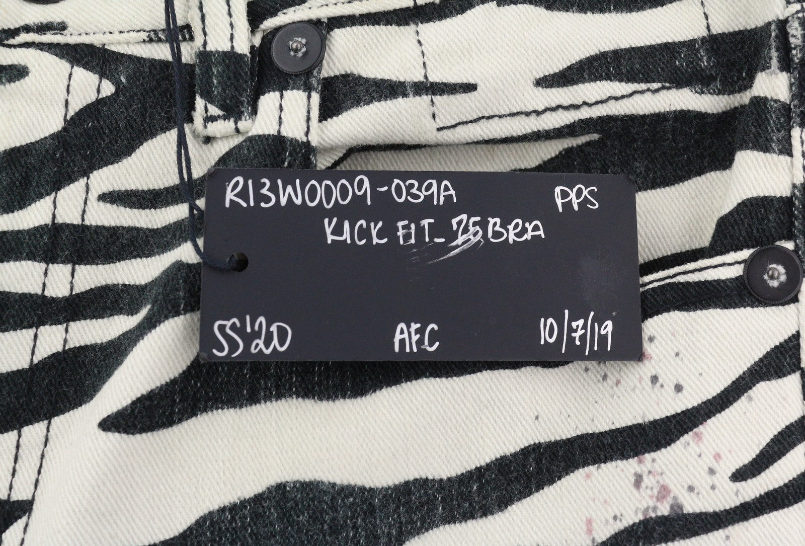 R13 Kick Fit Women Jeans 27 Zebra Print Flared Cropped Ankle RRP499