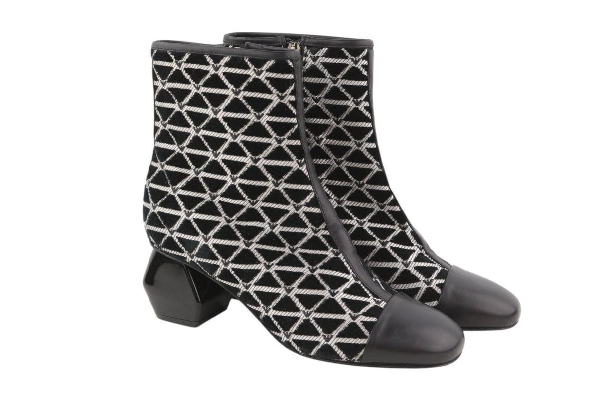 Boots X3M294