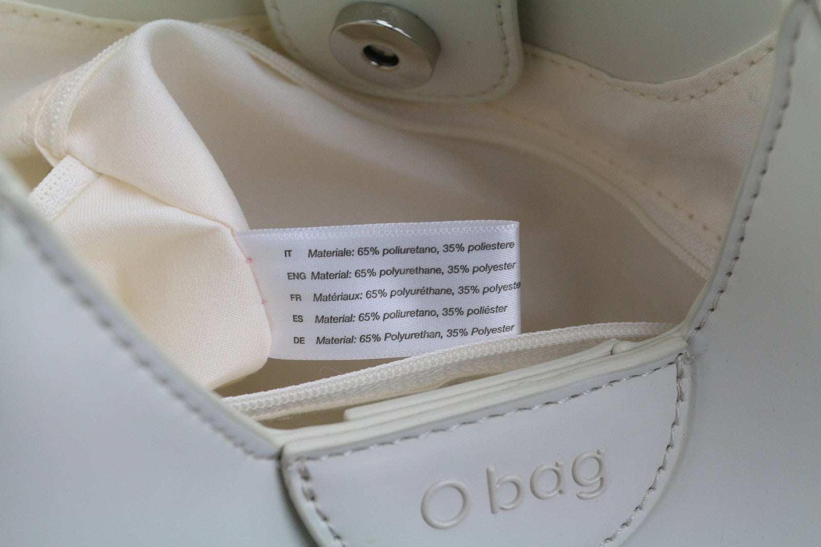 O BAG Ginevra Women Bag OS White Magnetic Close Lined Hobo Crossbody Logo