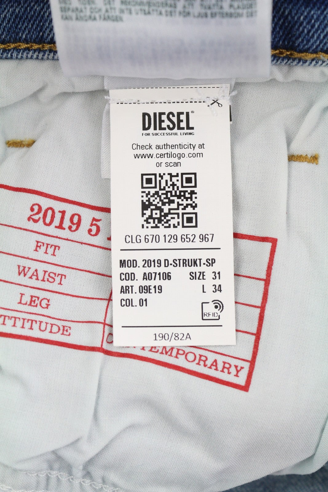 DIESEL 2019 D-Strukt-Sp 09E19 Men Jeans W31/L34 Blue Faded Slim Zip