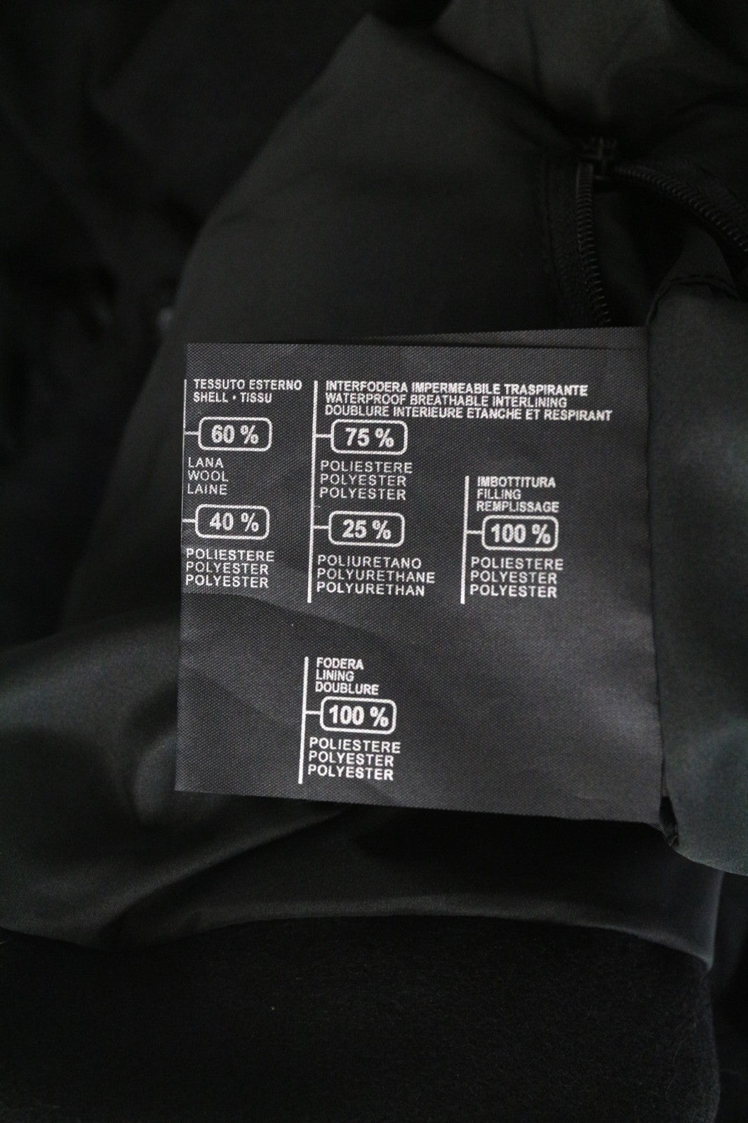 TUCANO URBANO New Carmen moteriškas paltas IT42 juodas vilnos mišinio kvėpuojantis, atsparus vėjui 