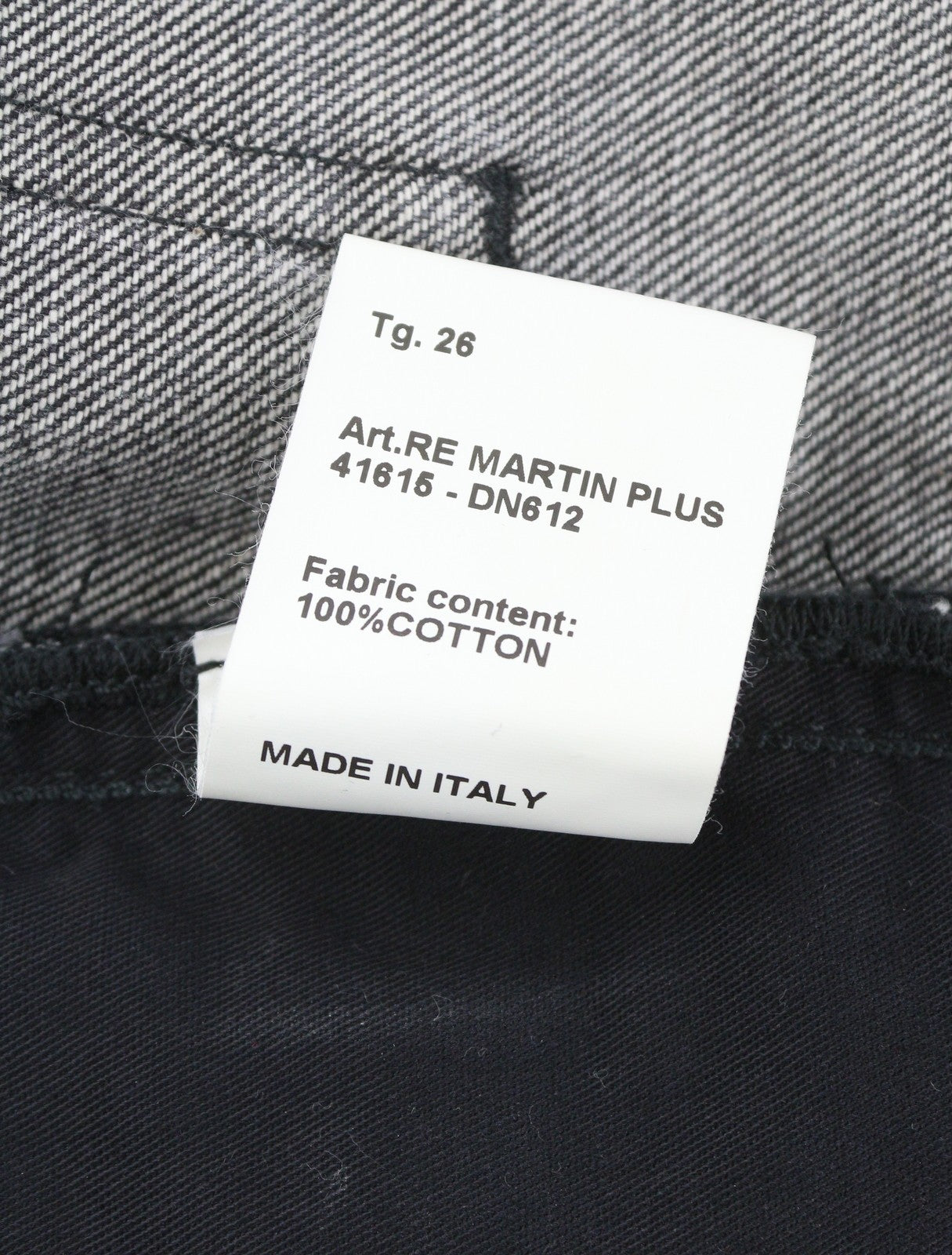 THE GIVING MOVEMENT Fifty Made Women Jeans W26 Grey Distress Limited Edition