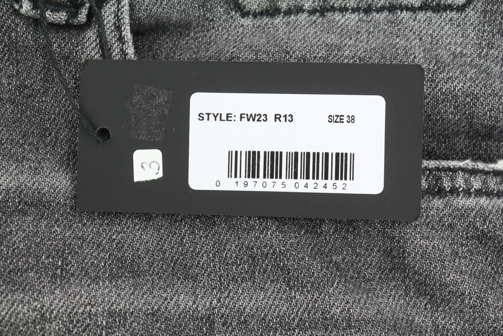 R13 Jesse moteriški džinsai, 38 dydis, pilki, laisvo kirpimo, tamsaus džinso spalvos. 