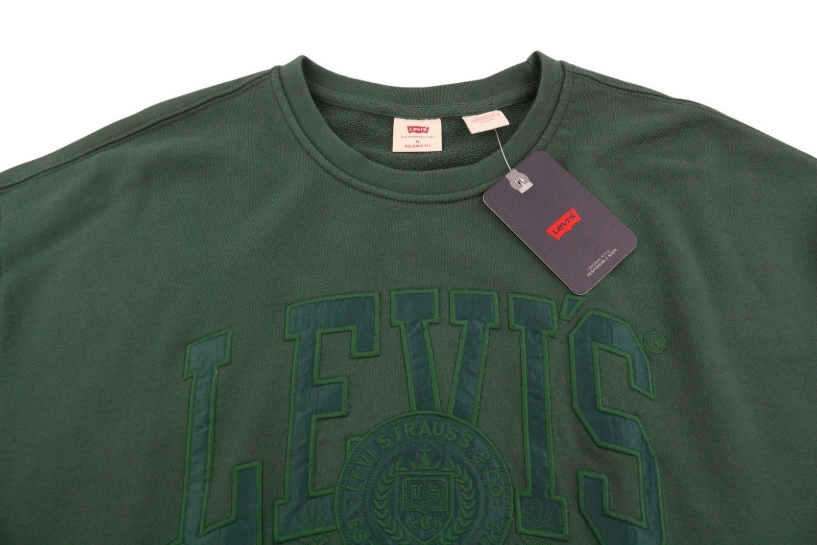 LEVI'S Relaxed Fit Men Sweatshirt XL Green Crew Embroidered Logo Pull On