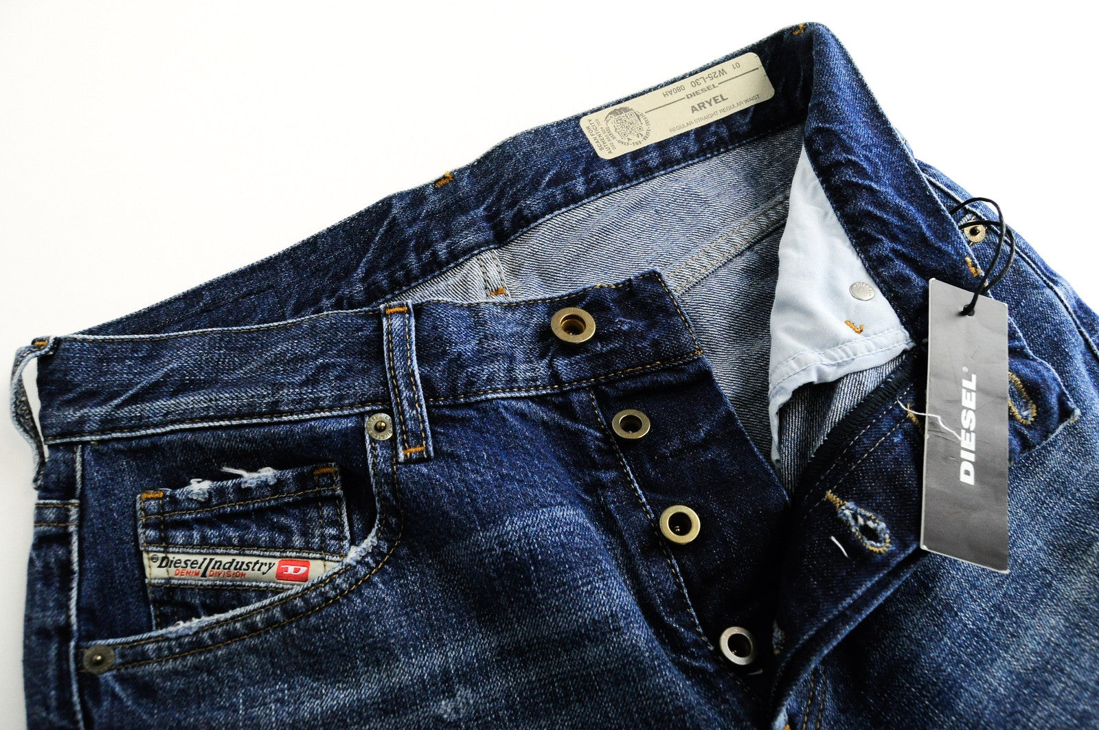DIESEL Aryel 080AH Women Jeans W25/L30 Ripped Blue Denim Aged Look Straight Fit