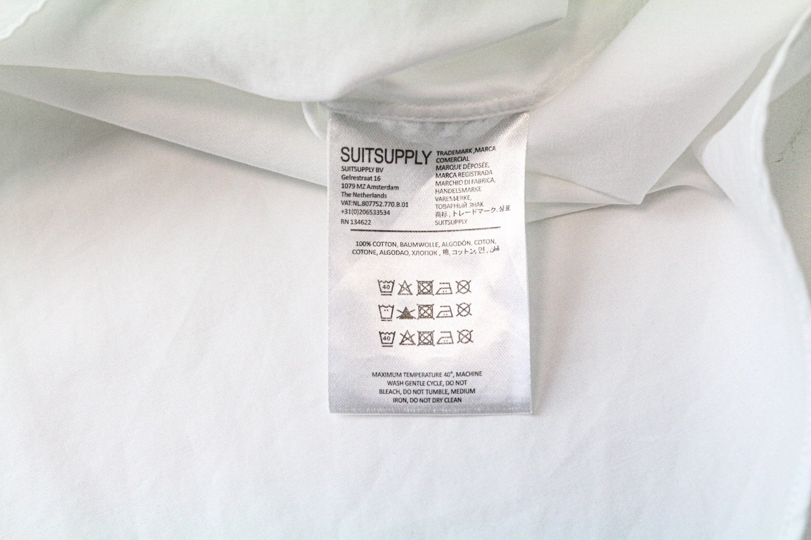 SUITSUPPLY vyriški formalūs marškiniai, 39/15 1/2, ploni, balti, grynos medvilnės, iškirpte