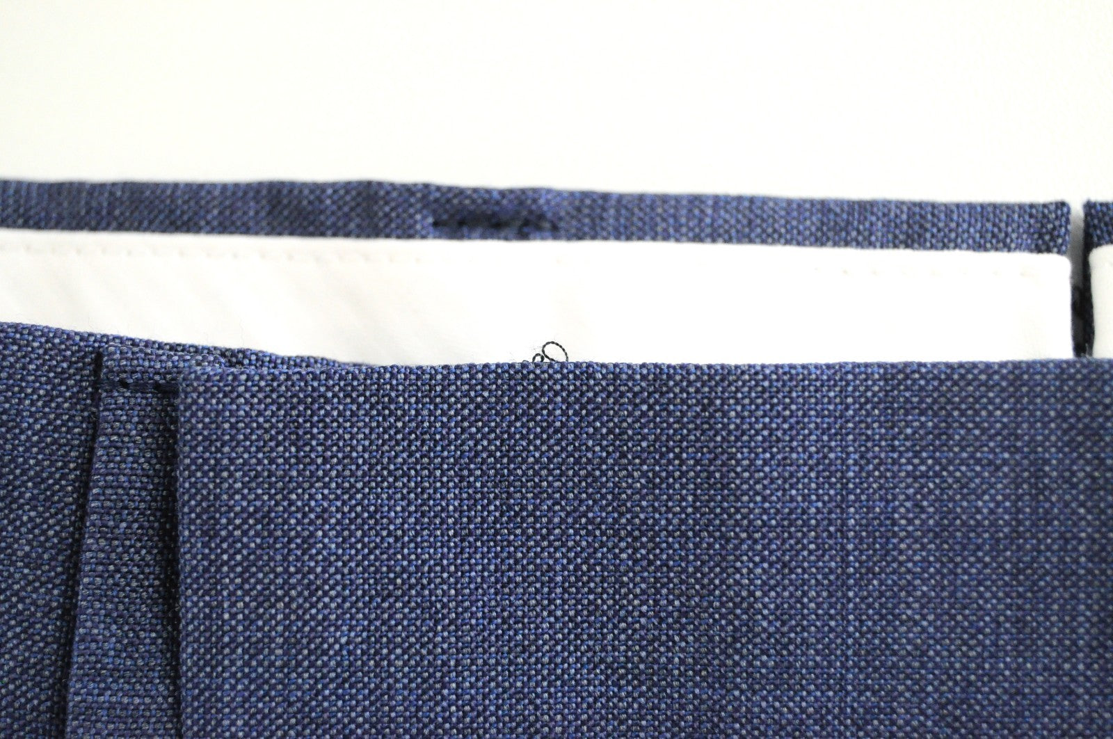 SUITSUPPLY Washington Men Trousers UK26R Blue Pure Wool Pleated Slit Pocket