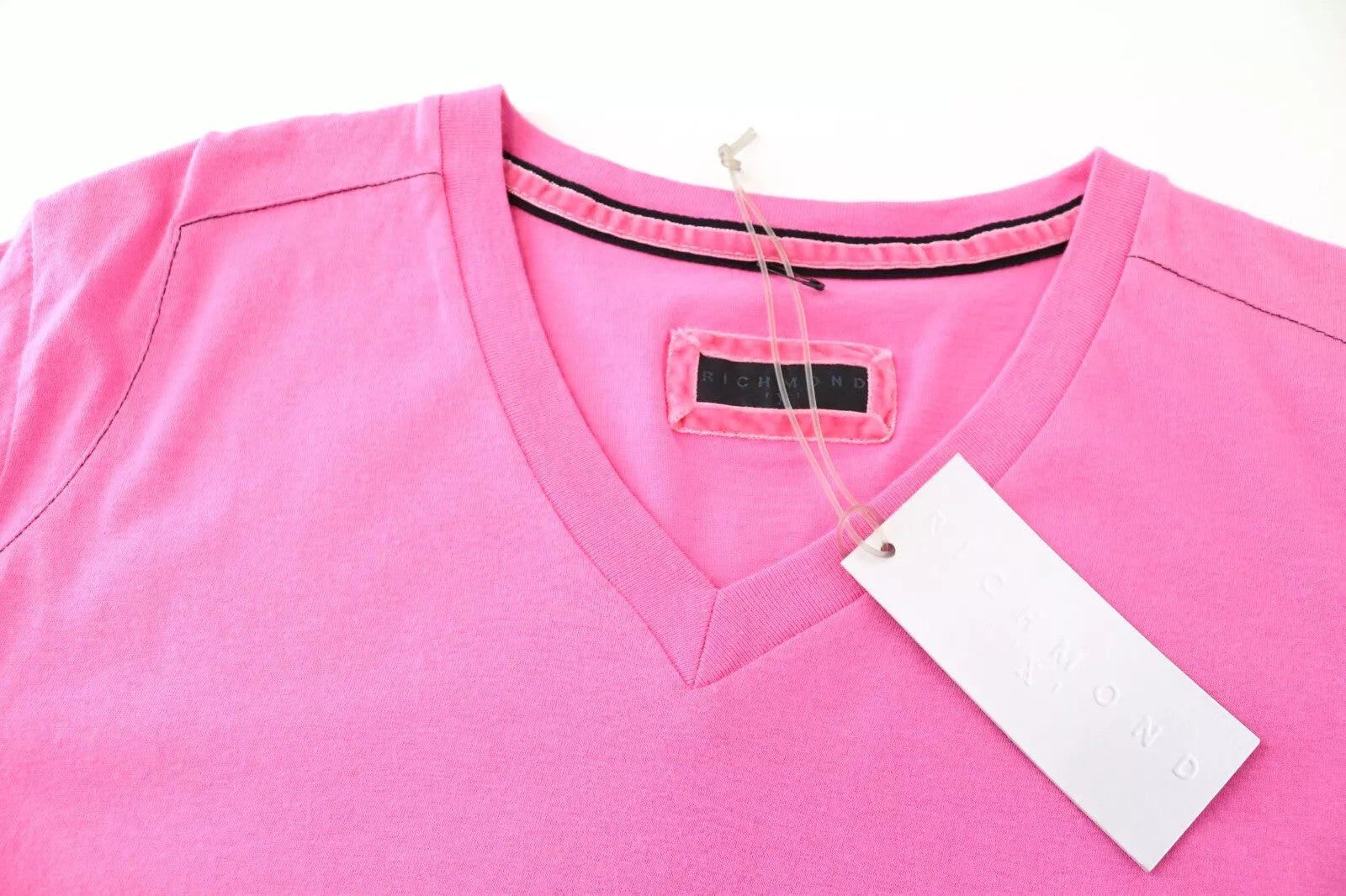 RICHMOND  Men T-Shirt L Pink Pure Cotton Short Sleeved V-Neck Plain Pullover