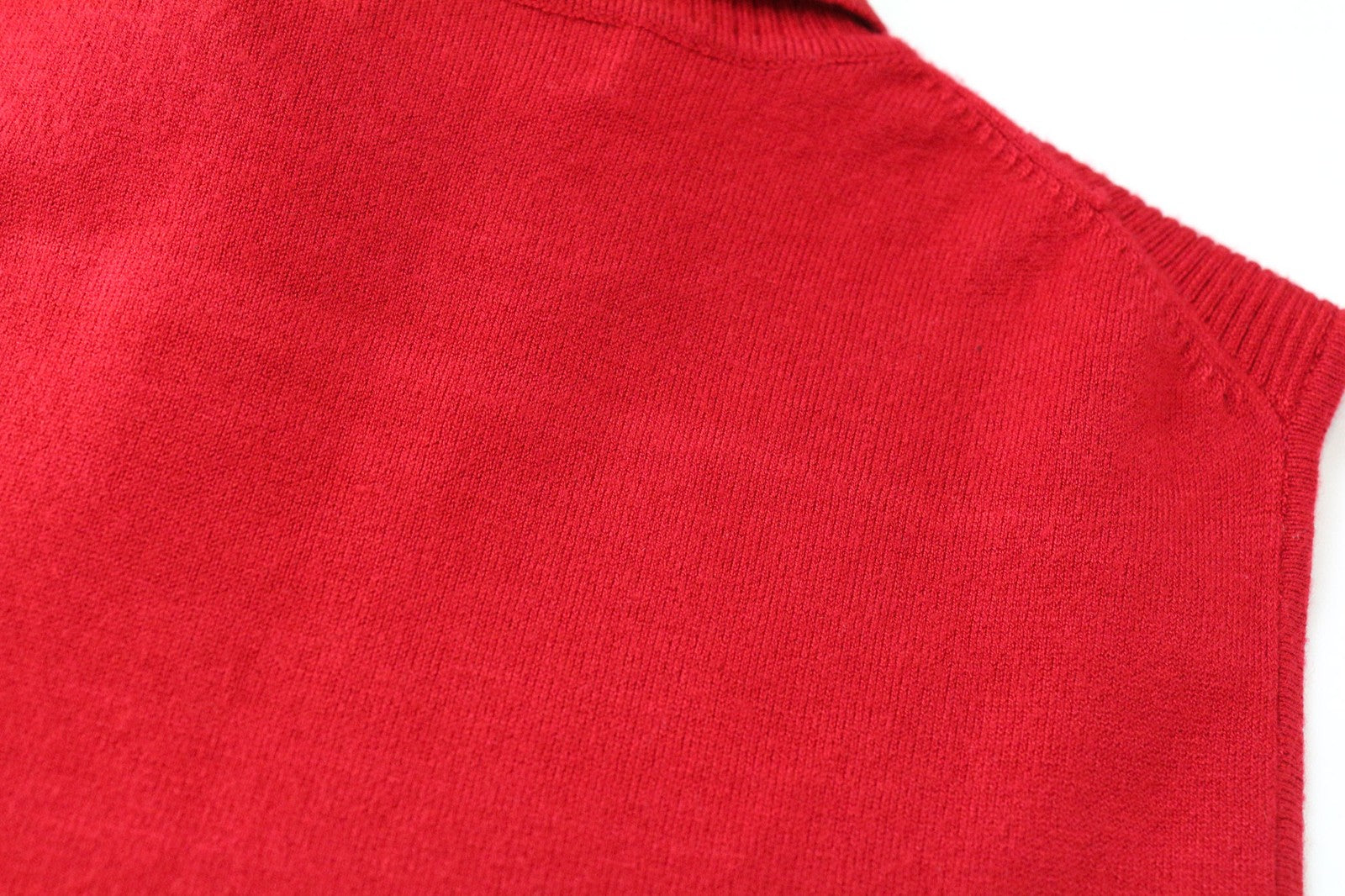 SUISTUDIO „Haze“ moteriški marškinėliai ryškiai raudoni, briaunoti, ploni golfai be rankovių 