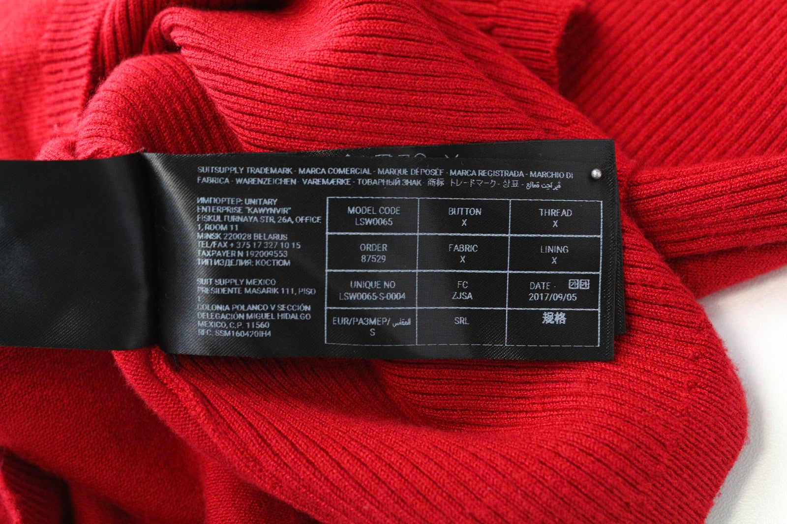 SUISTUDIO „Haze“ moteriški marškinėliai ryškiai raudoni, briaunoti, ploni golfai be rankovių 