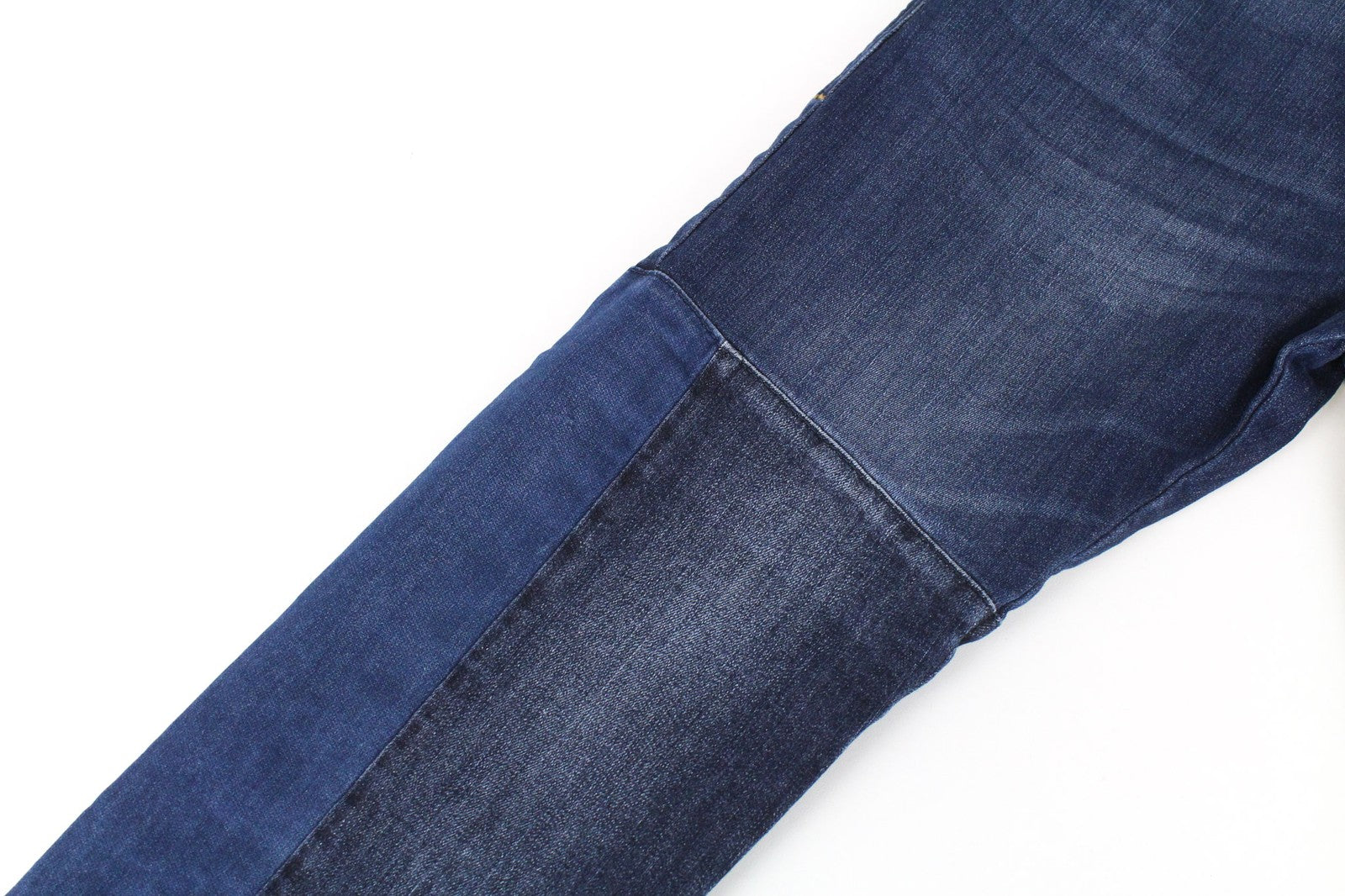 DIESEL D-Luhic-SP-NE 069IU vyriški W26 mėlyni berniukiški ploni morkų rašto sportiniai džinsai jogg fit 