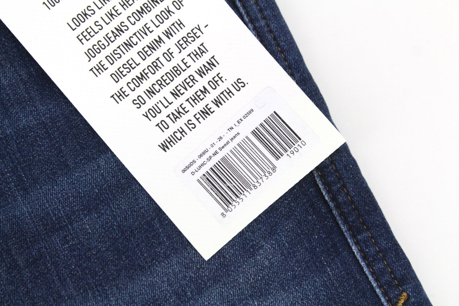 DIESEL D-Luhic-SP-NE 069IU vyriški W26 mėlyni berniukiški ploni morkų rašto sportiniai džinsai jogg fit 