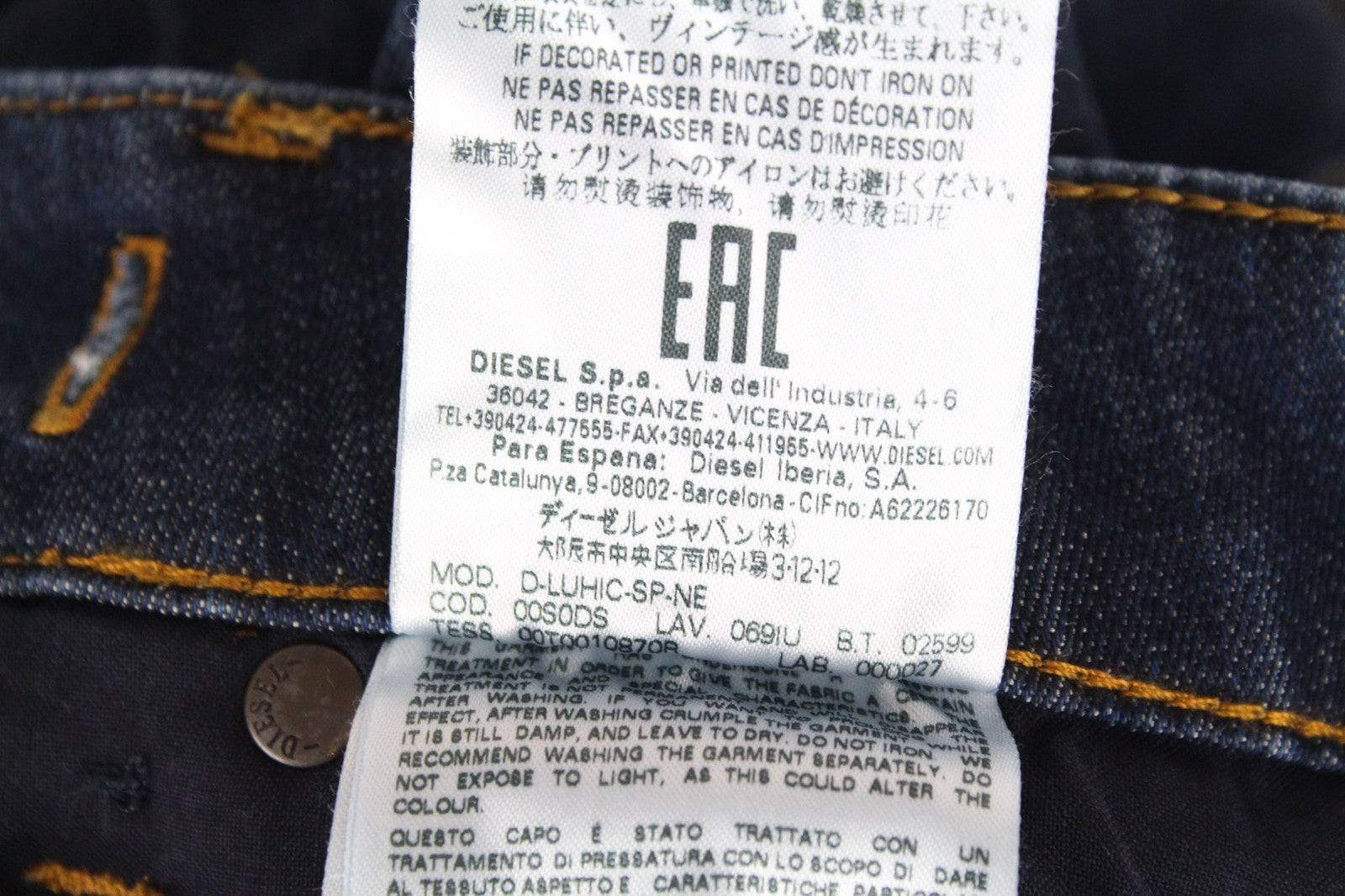 DIESEL D-Luhic-SP-NE 069IU vyriški W26 mėlyni berniukiški ploni morkų rašto sportiniai džinsai jogg fit 