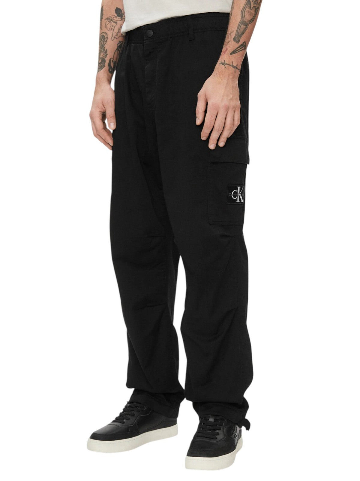 CALVIN KLEIN Straight Cargo Men Trousers M Black Patch Pockets Regular Fit Dark