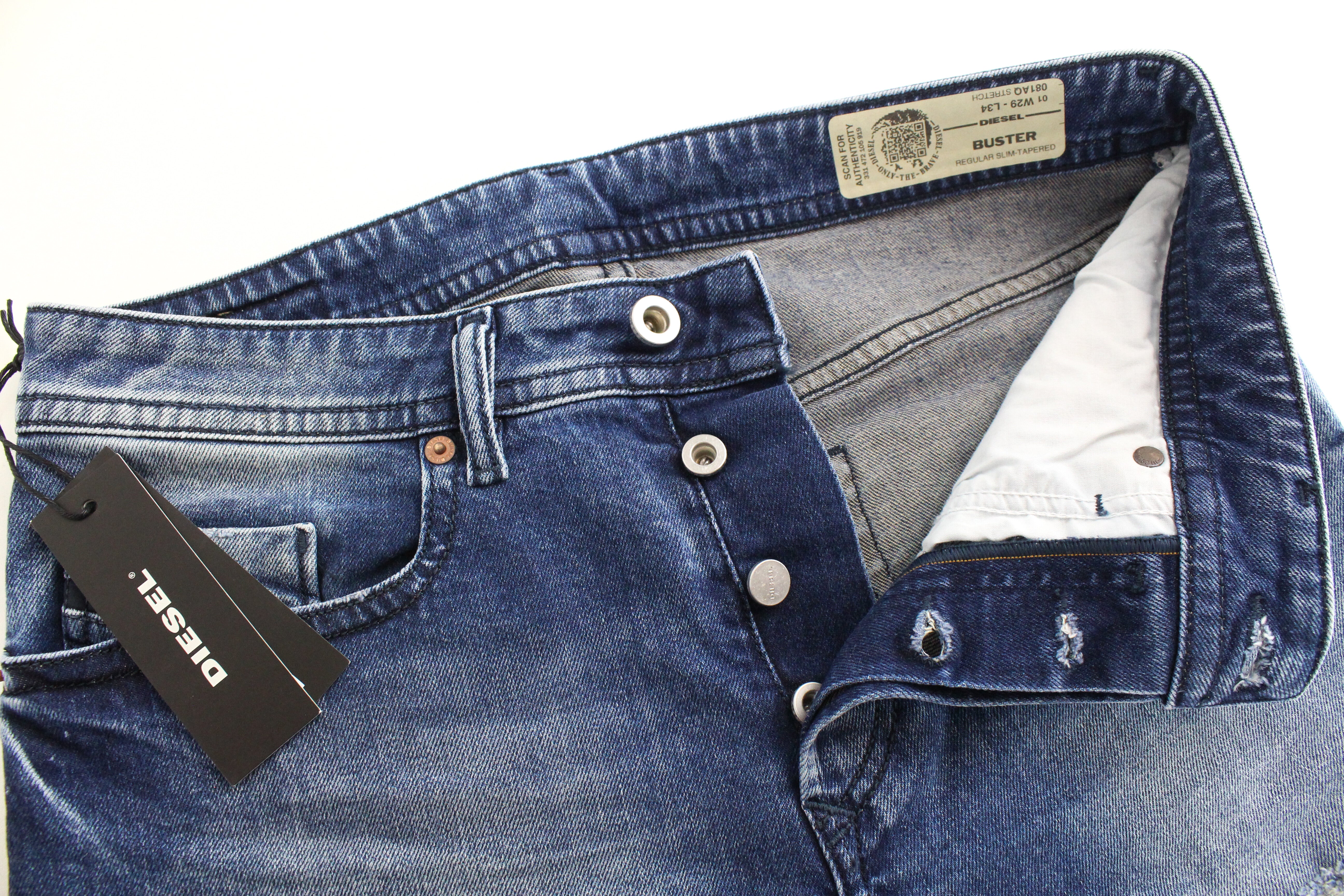 DIESEL Buster 081AQ vyriški džinsai W29 L34 mėlyni, siaurėjantys, ploni, tamprūs. 
