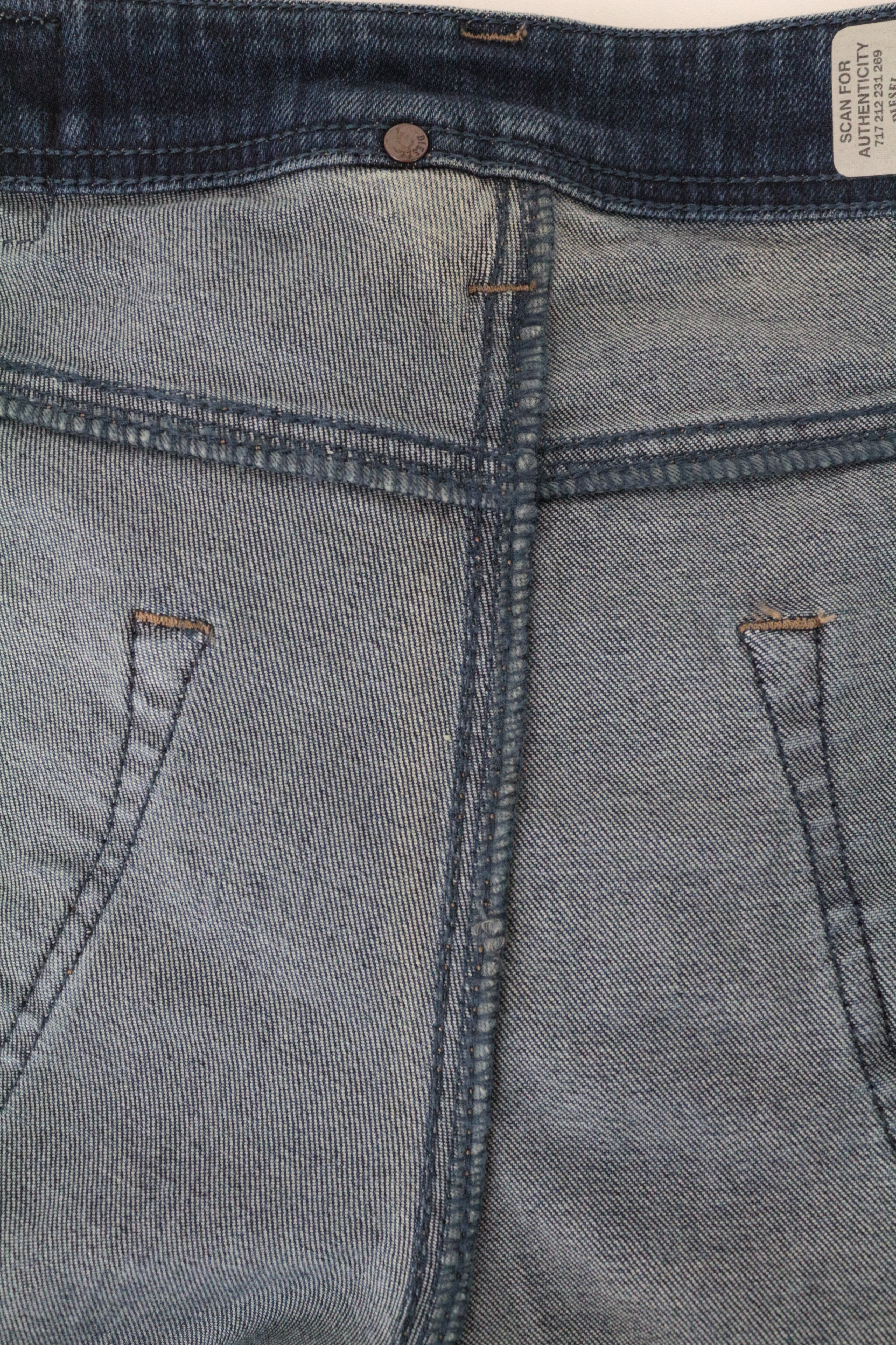 DIESEL Larkee-Beex 084BU Men's Jeans W28/L32 Regular Tapered Blue Cotton