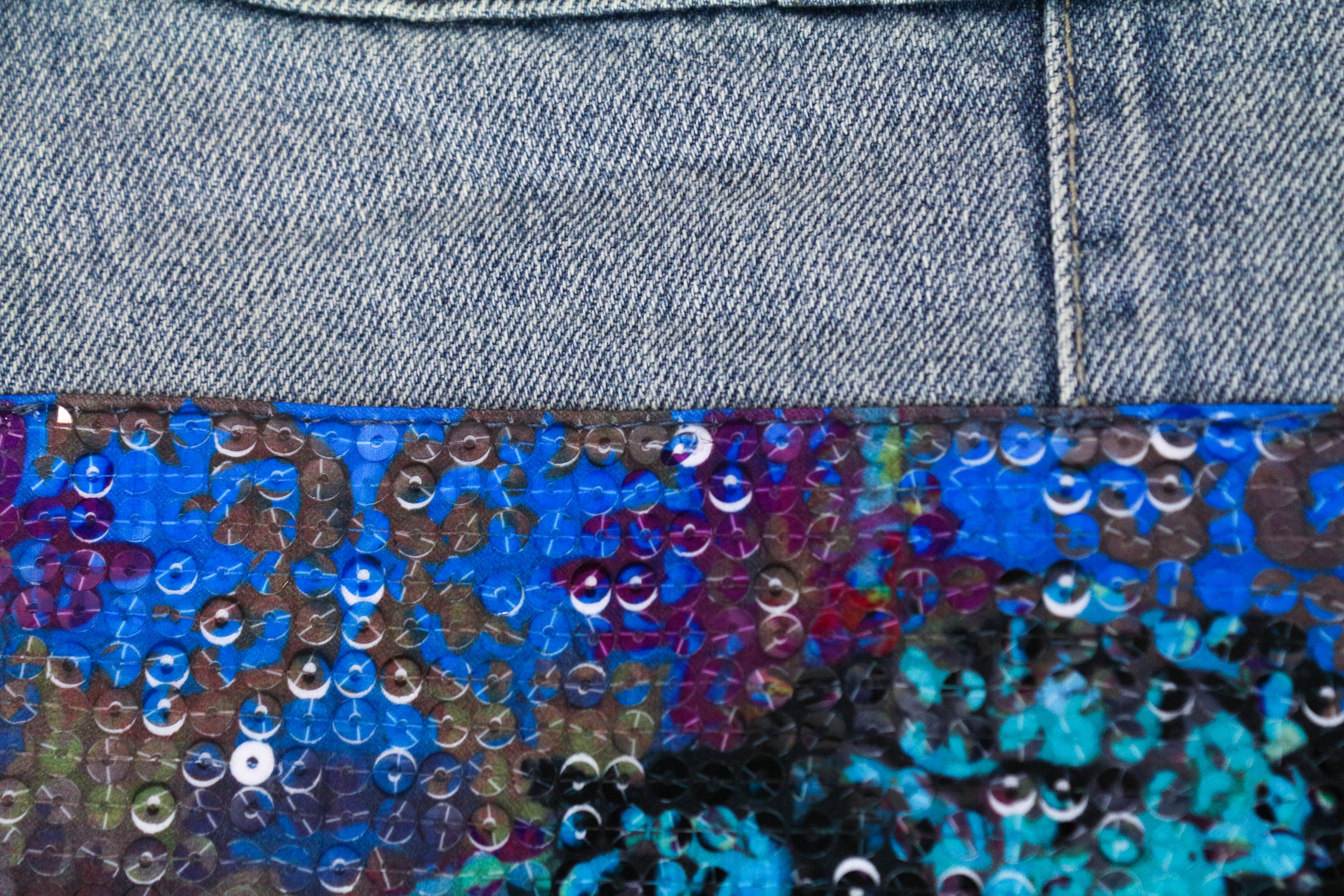 DESIGUAL mėlynas džinsinis švarkelis 38 moteriškas „Geisha Sequins“ su gryna medvilne ir skalbtos išvaizdos blizgučiais 