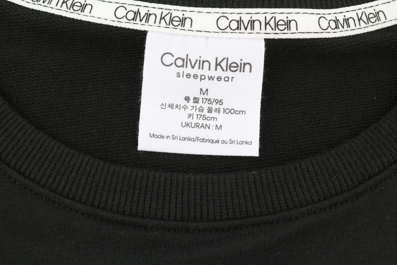 CALVIN KLEIN Men Sweatshirt M Black Pull On Crew Neck Embroidered Front Logo