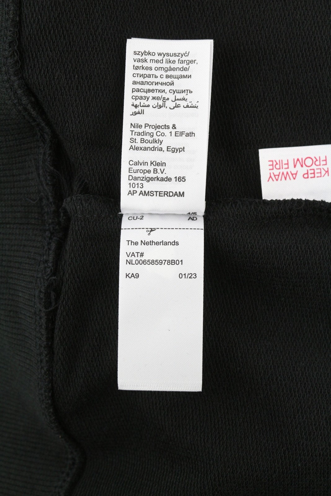CALVIN KLEIN Men Sweatshirt XL Black Pull On Crew Neck Embroidered Front Logo