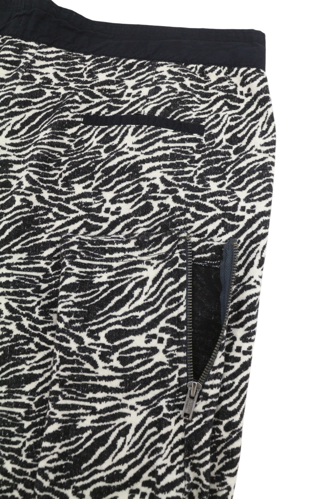 MAISON SCOTCH Women Trousers M Black Zebra Pattern Zip Bottoms Sweatpants