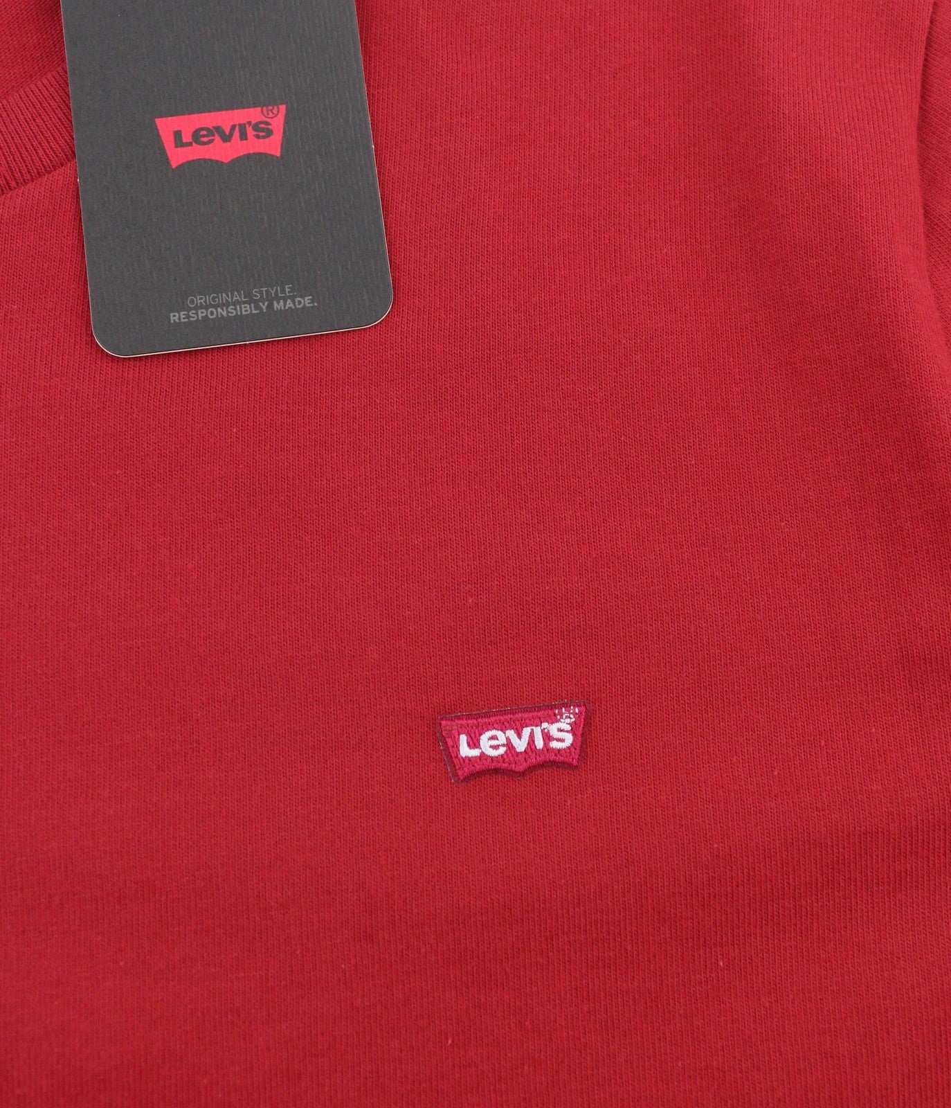 LEVI'S Standard Men T-Shirt M Red Cotton Crew Neck Short Sleeve Casual