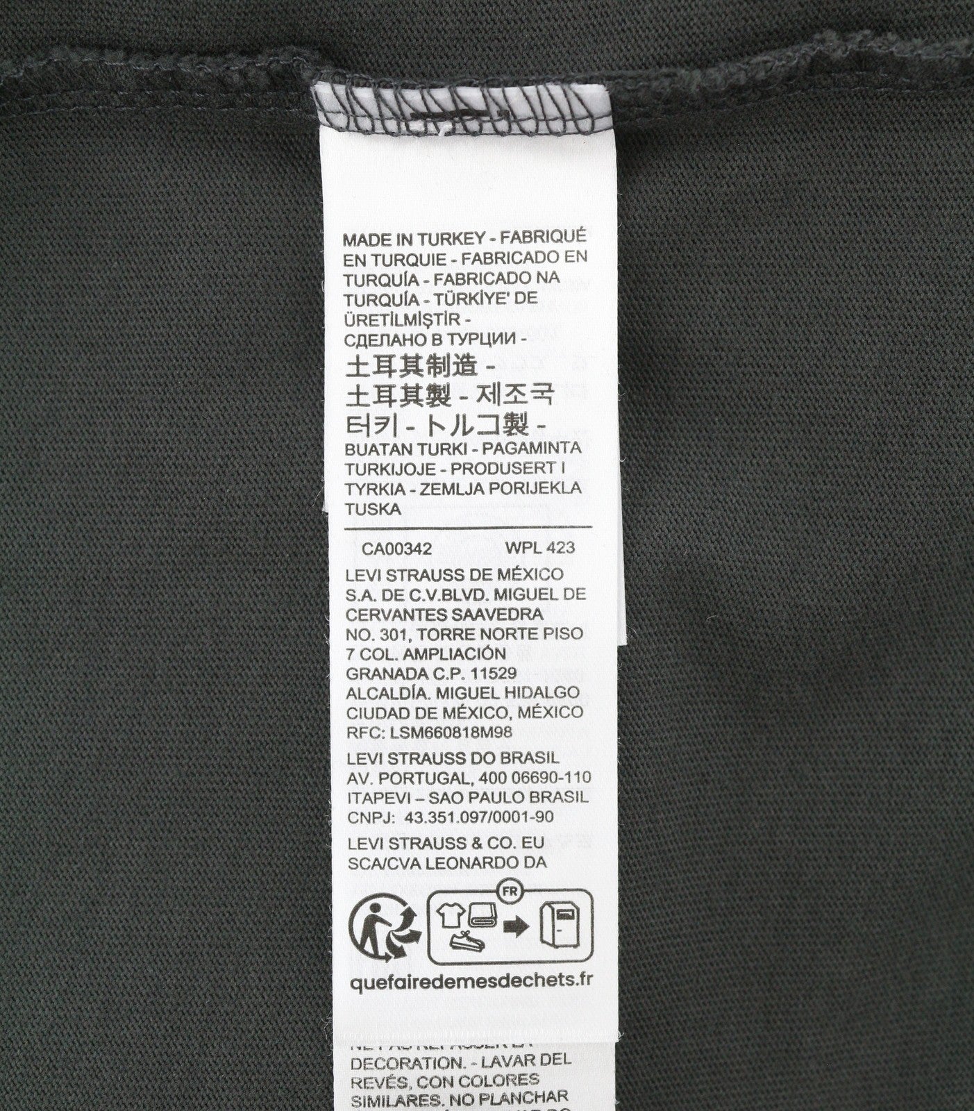 LEVI'S Vintage Fit Men T-Shirt XS Dark Grey Cotton Crew Neck Short Sleeve