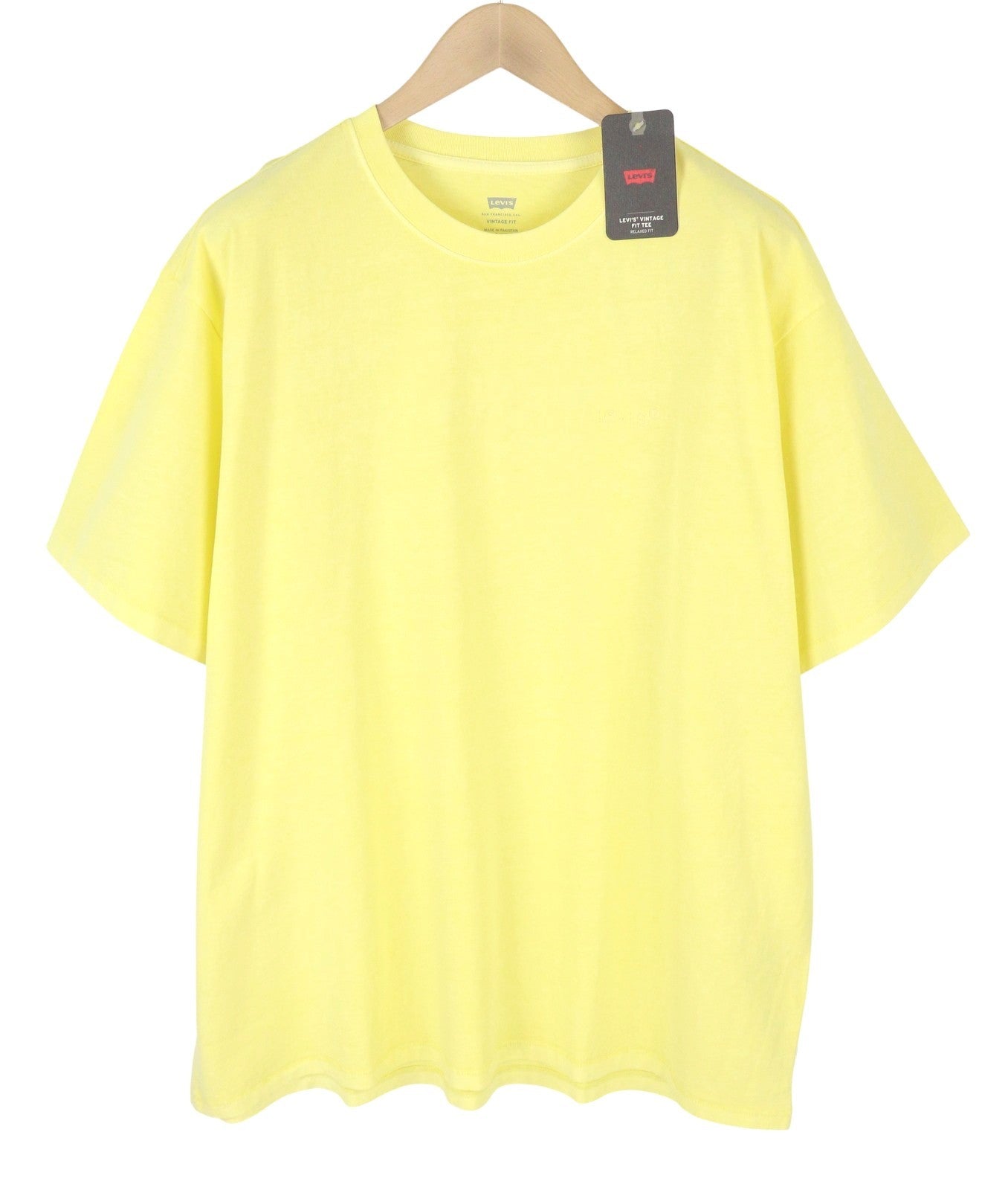 LEVI'S Vintage Fit Men T-Shirt XL Yellow Cotton Crew Neck Short Sleeve