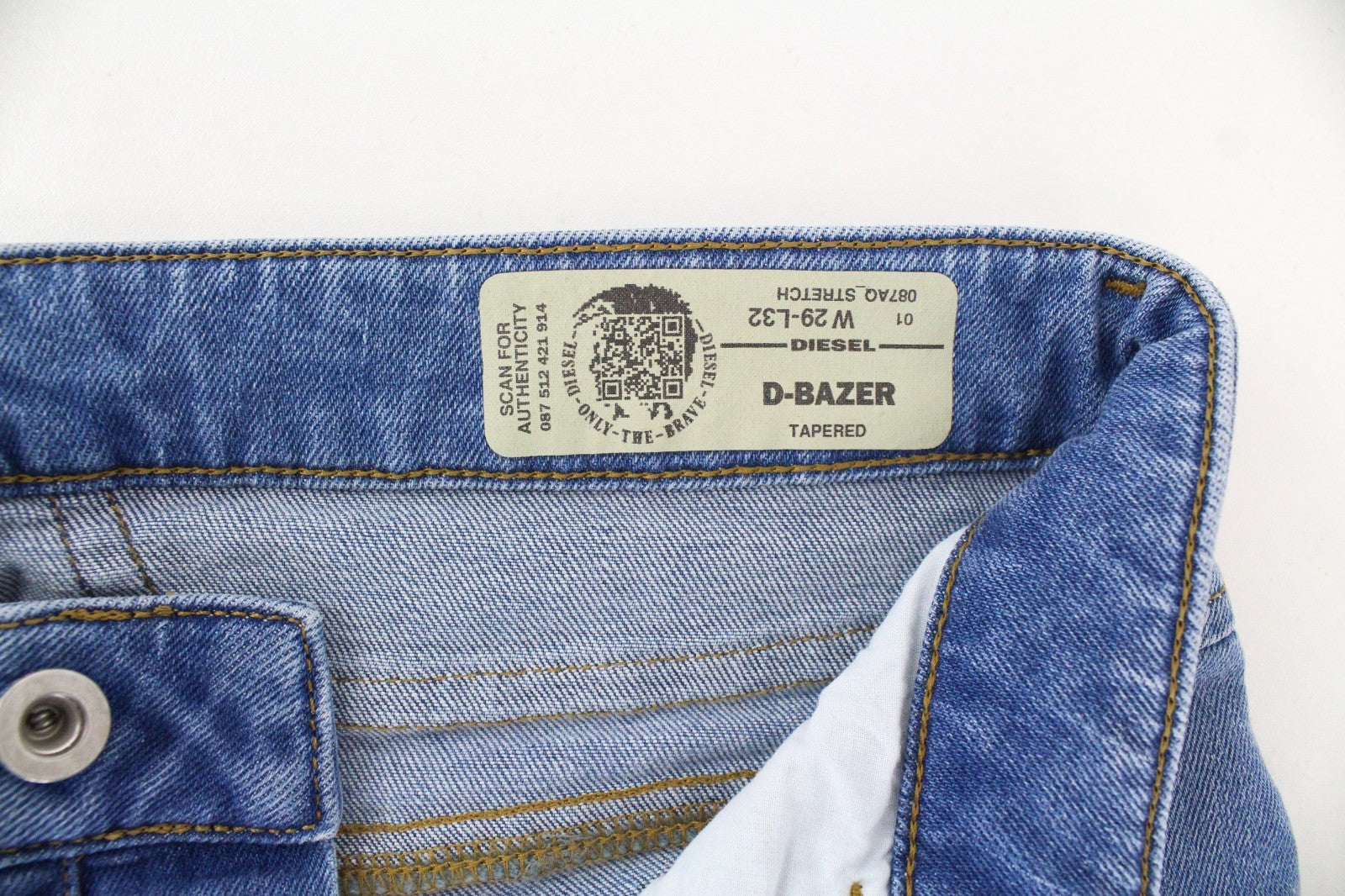 DIESEL D-Bazer 087AQ Men Jeans W29/L32 Tapered Fit Cotton Stretch Washed Blue