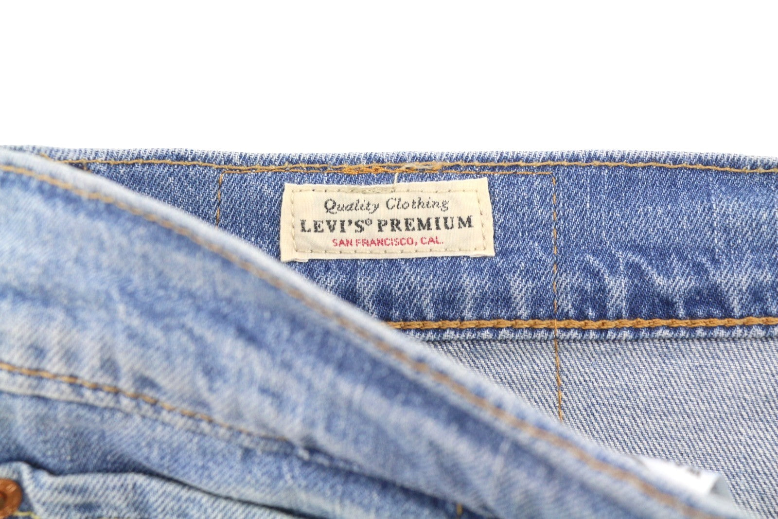 LEVI'S 502 Men Jeans W34/L30 Blue Faded Tapered Fit Zip Fly Denim