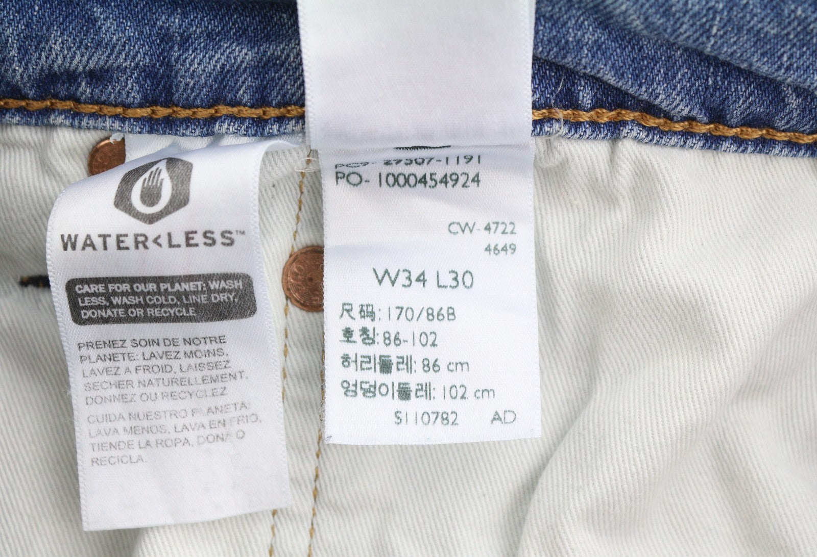 LEVI'S 502 Men Jeans W34/L30 Blue Faded Tapered Fit Zip Fly Denim