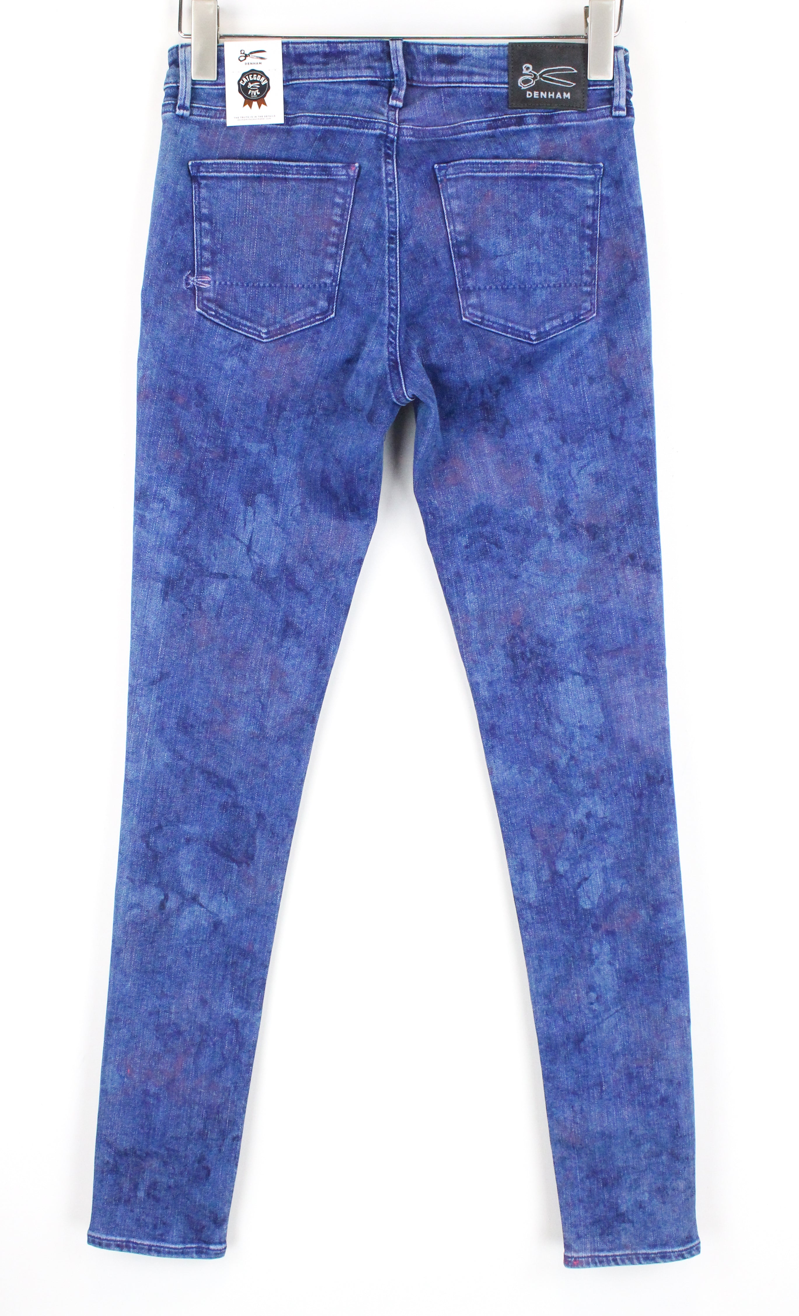 DENHAM Spray W28/L32 moteriškos tamprios mėlynos džinsinės kelnės, skalbtos, itin aptemptos 