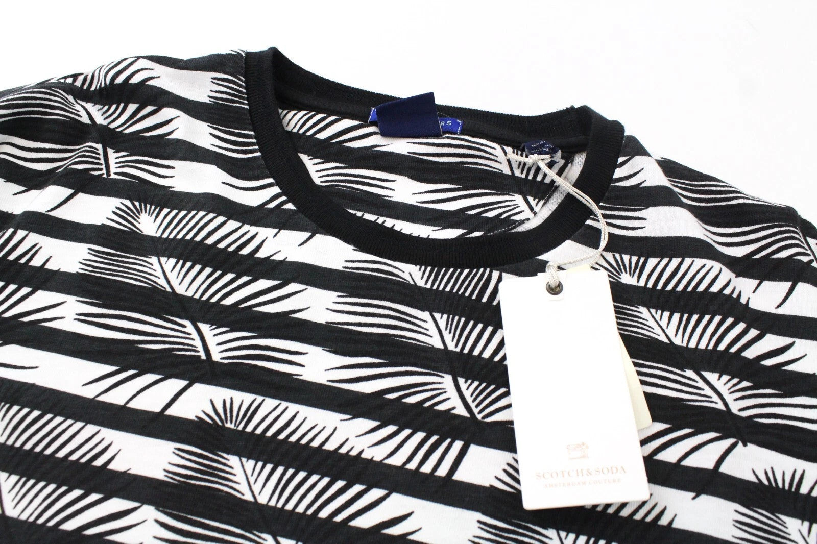 SCOTCH & SODA Men Sweatshirt M Leaf Striped Pattern Crew Neck Black White