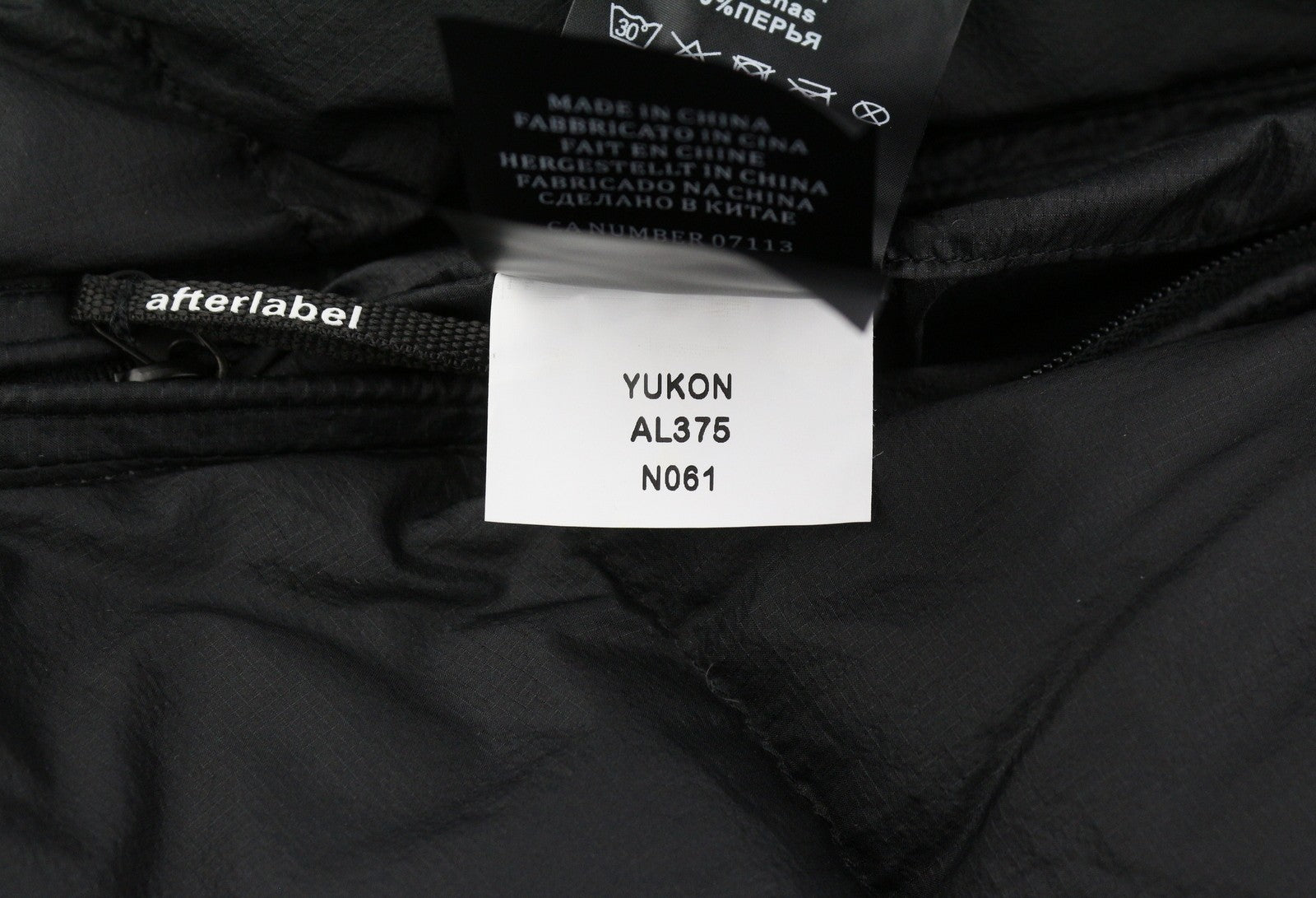 AFTER LABEL Yukon Women Jacket M Black Quilted Hooded Down Puffer RRP540