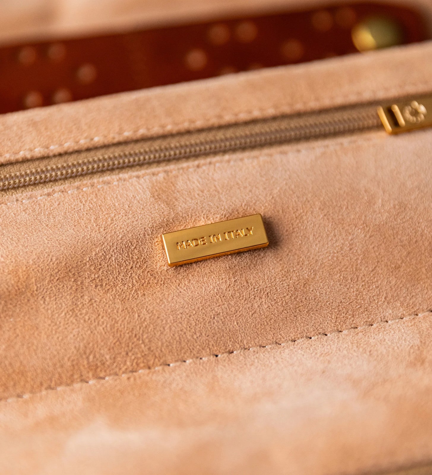 TIME RESISTANCE Madame Bovary Women Jewelry Travel Case Brown Vachetta Leather