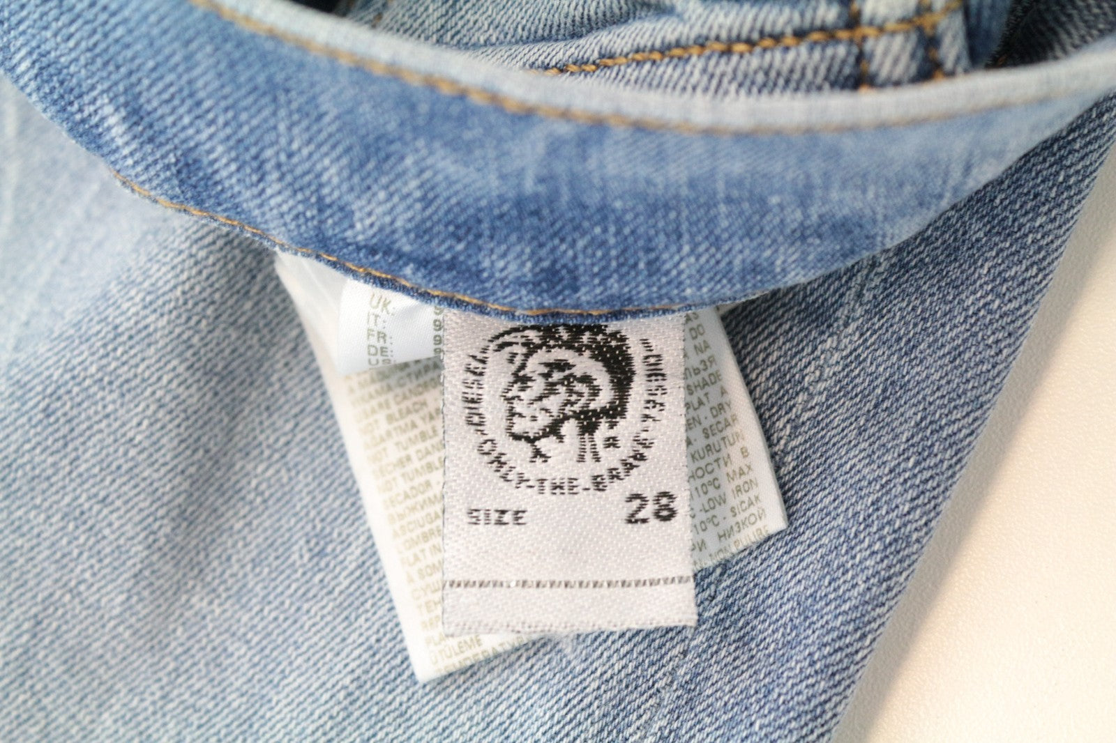 DIESEL D-Vider 081AL Men Jeans W28/L30 Carrot Blue Low Crotch Button Stretch