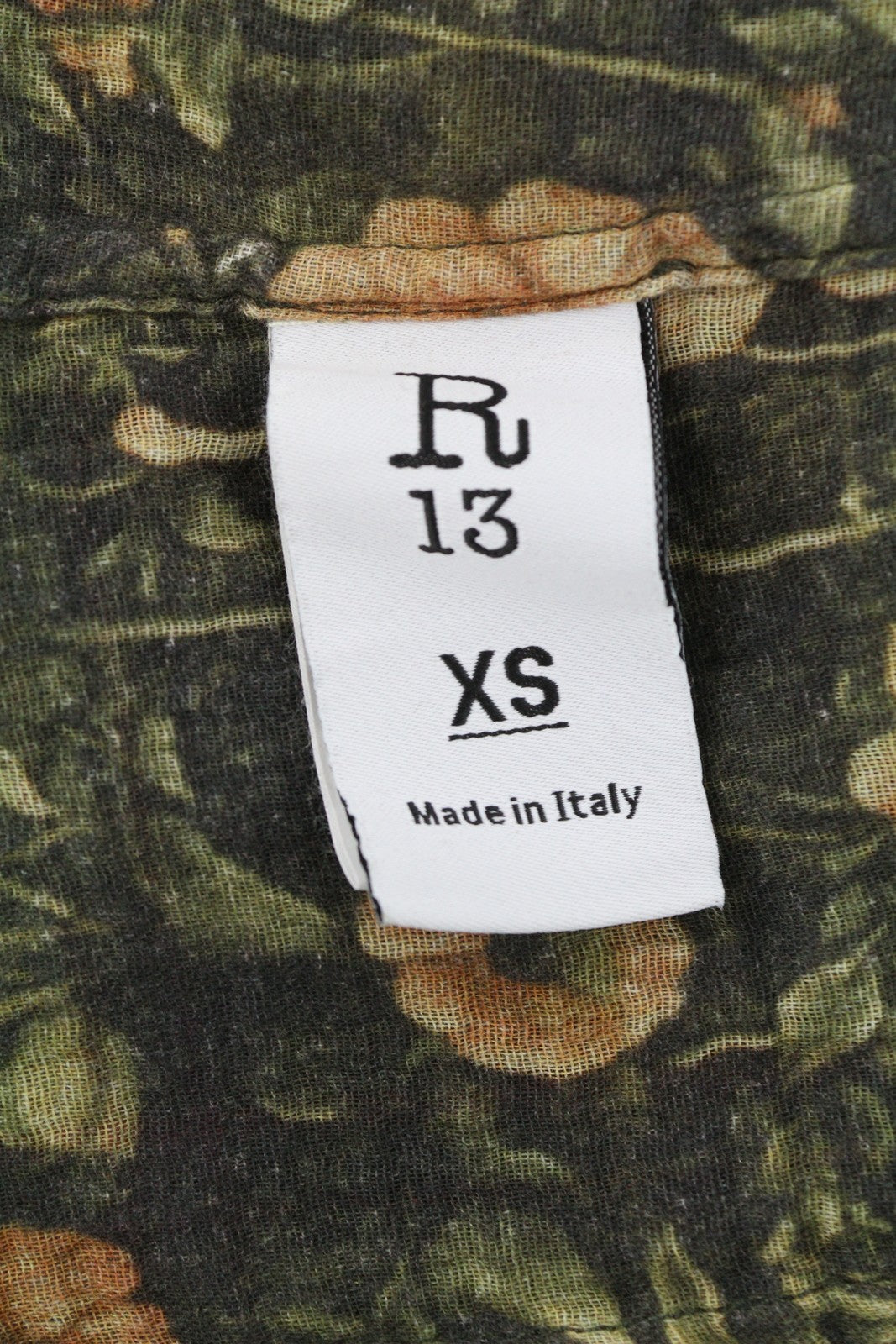 R13 Daugiaspalviai juostelių apvalios apykaklės moteriški marškiniai, XS dydžio, gėlėti, dideli, laisvi, FW25, RRP945